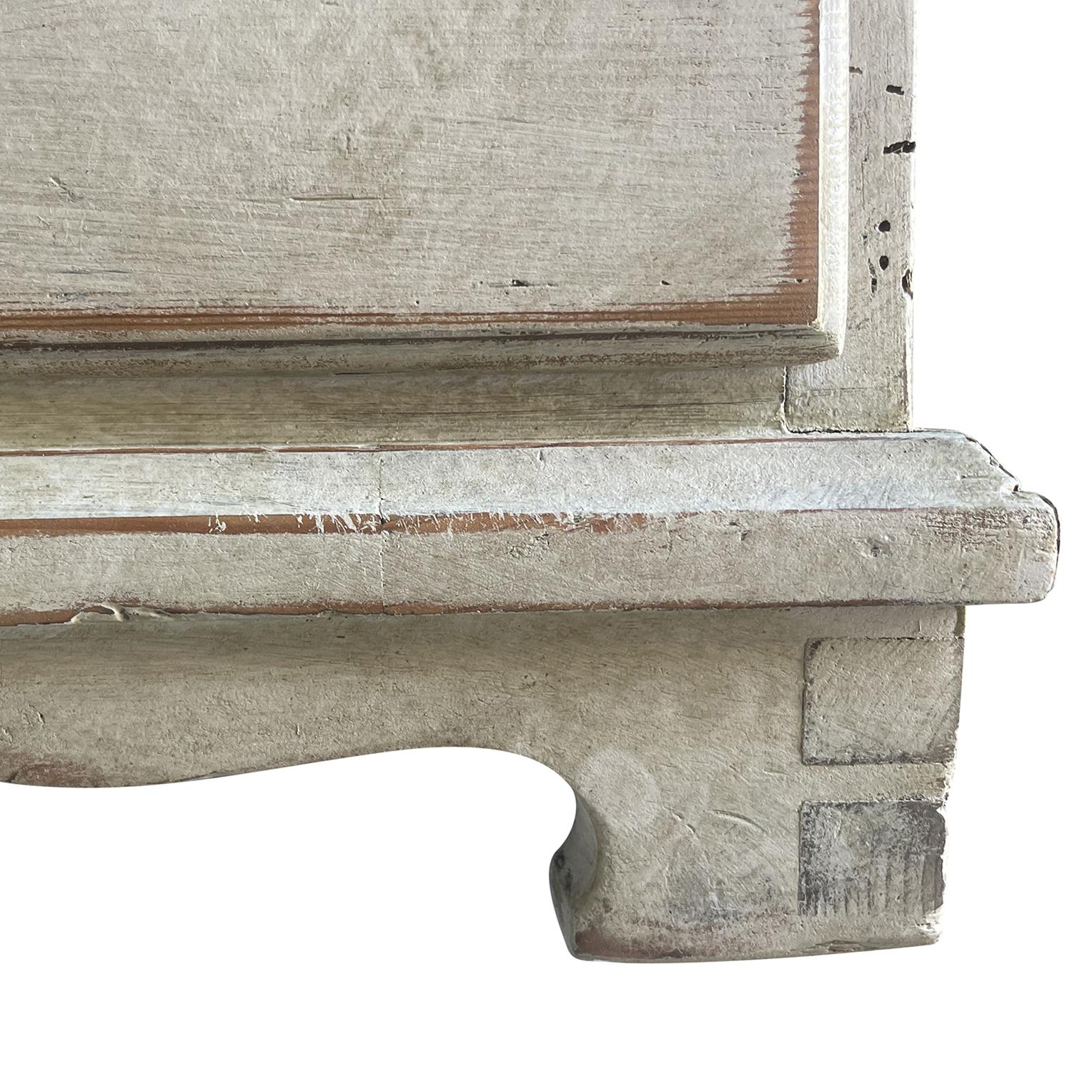 Siglo XVIII Mesa Gustaviana Sueca de Madera de Pino - Secretaire Antiguo en venta 3