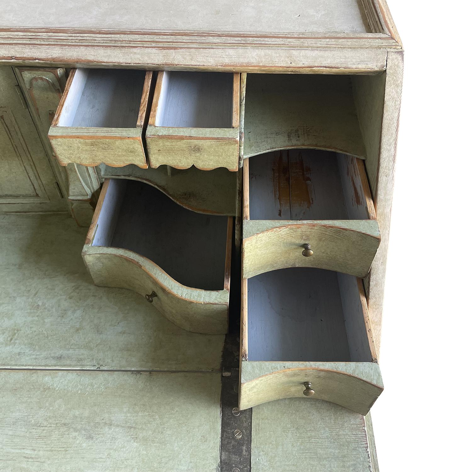 Siglo XVIII Mesa Gustaviana Sueca de Madera de Pino - Secretaire Antiguo Metal en venta