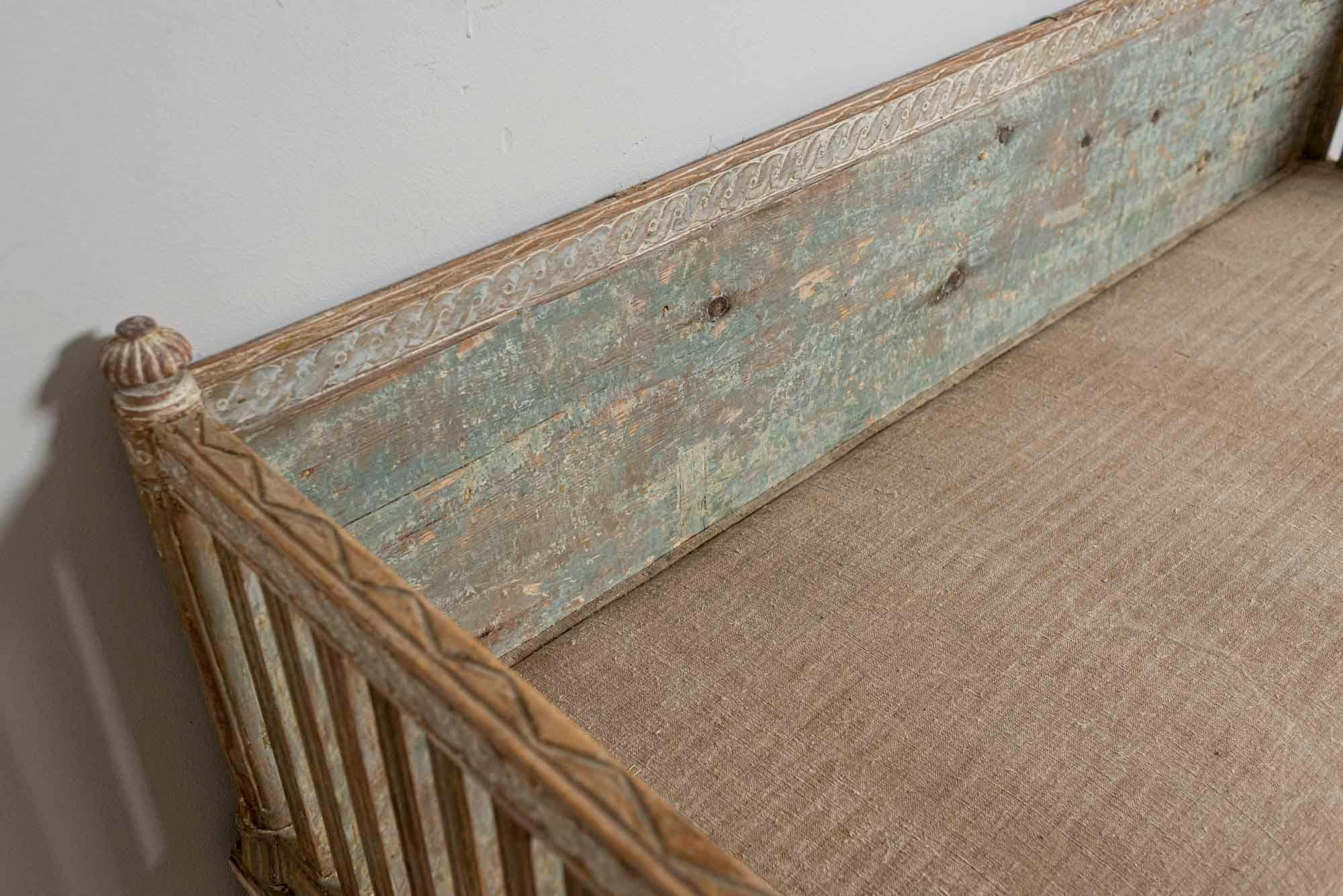 18th Century Swedish Gustavian Painted Carved Detail Slatted Sofa 7