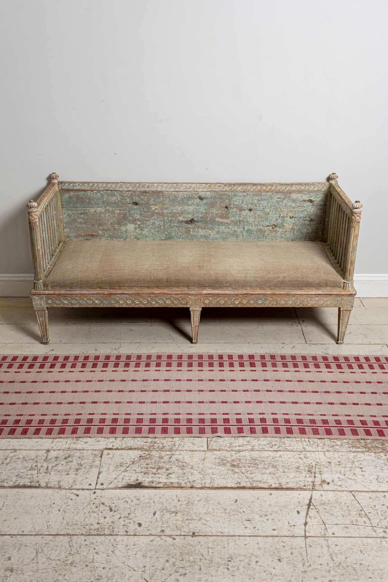 18th Century Swedish Gustavian Painted Carved Detail Slatted Sofa 10