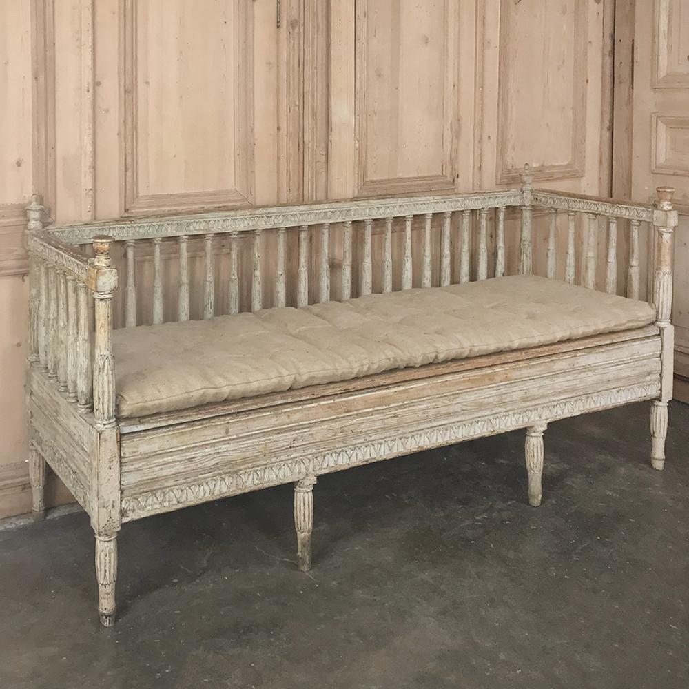Pine 18th Century Swedish Gustavian Period Day Bed, Hall Bench, circa 1790