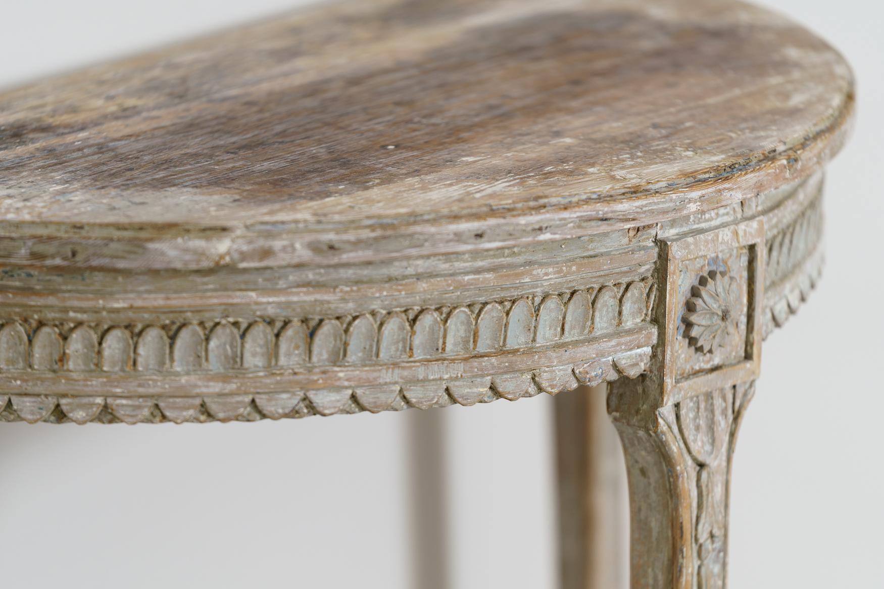 18th Century Swedish Gustavian Period Demilune Console Table in Original Paint In Good Condition In Wichita, KS