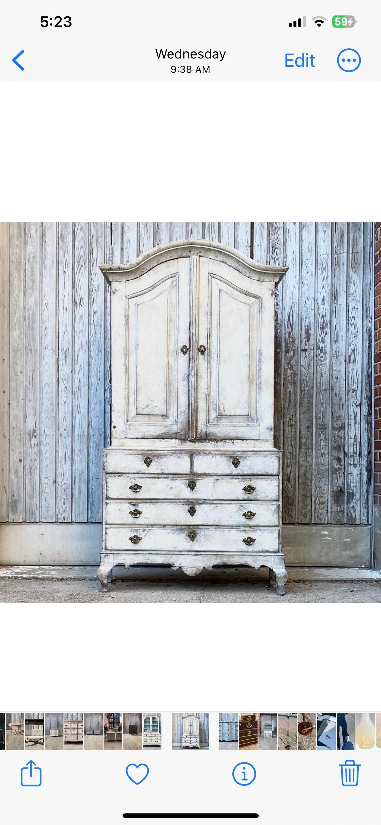 18th Century Swedish Gustavian Period Gray Painted Cabinet In Good Condition For Sale In Haddonfield, NJ