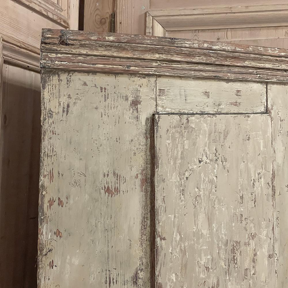 18th Century Swedish Gustavian Period Painted Corner Cabinet For Sale 10