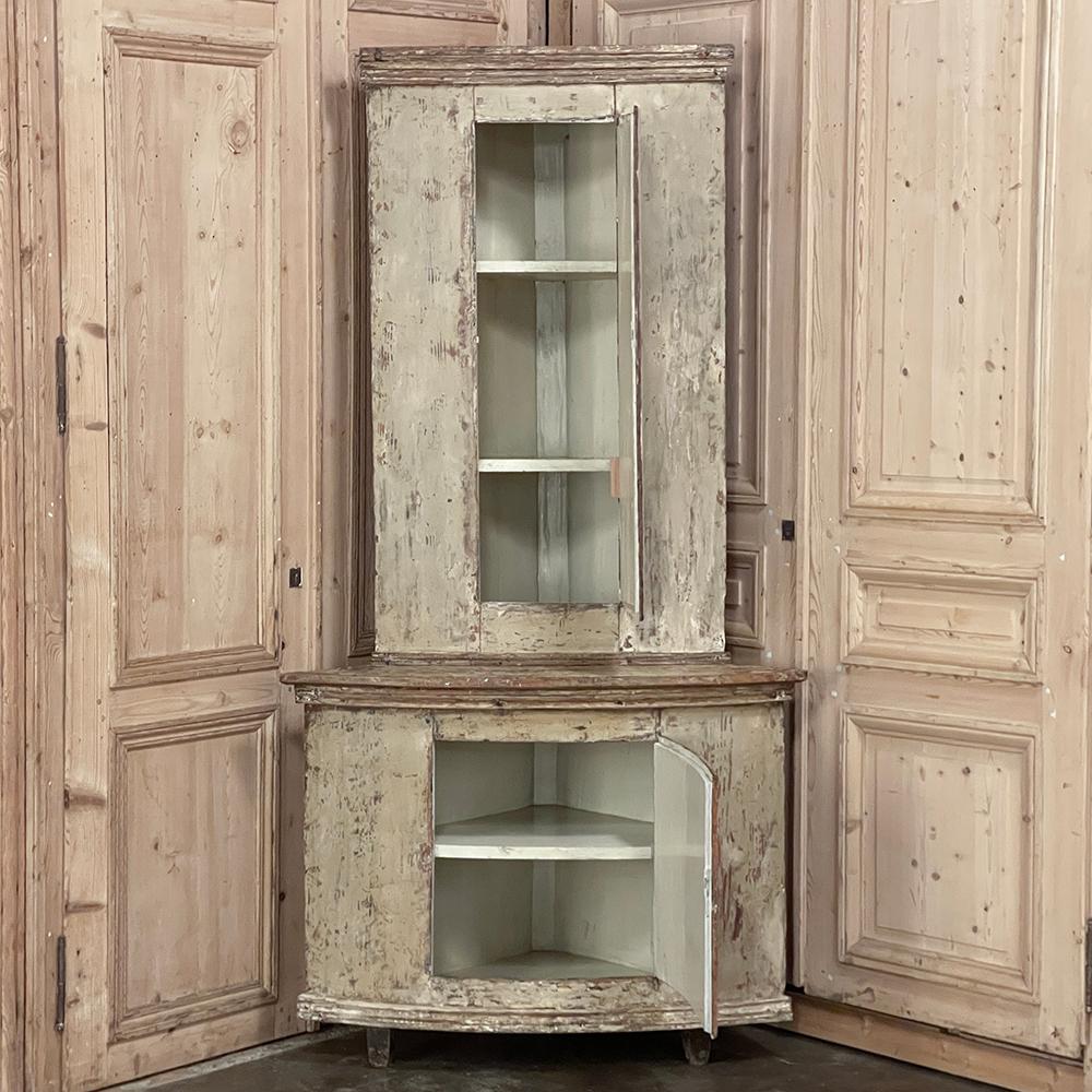 Pine 18th Century Swedish Gustavian Period Painted Corner Cabinet For Sale