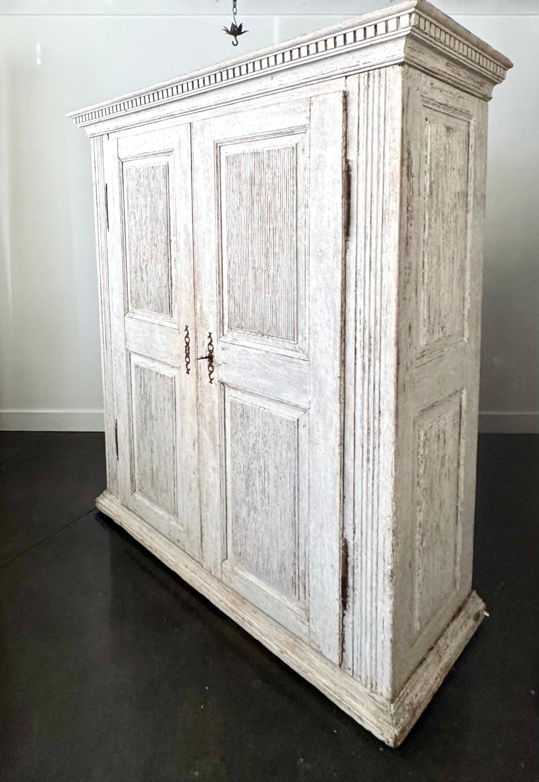 Hand-Carved 18th Century Swedish Gustavian Period Wardrobe/Armoire