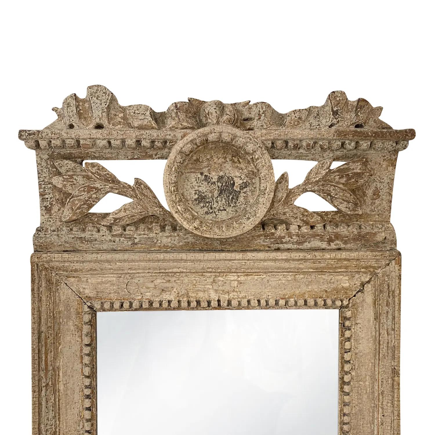 Hand-Carved 18th Century Swedish Gustavian Pinewood Wall Glass Mirror, Scandinavian Décor For Sale