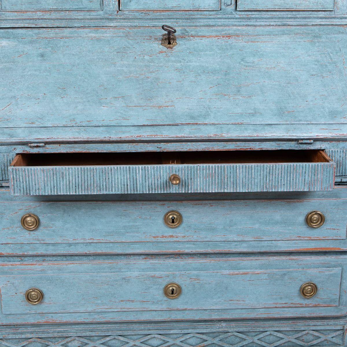 18th Century Swedish Gustavian Secretary in Blue Painted Pine For Sale 11