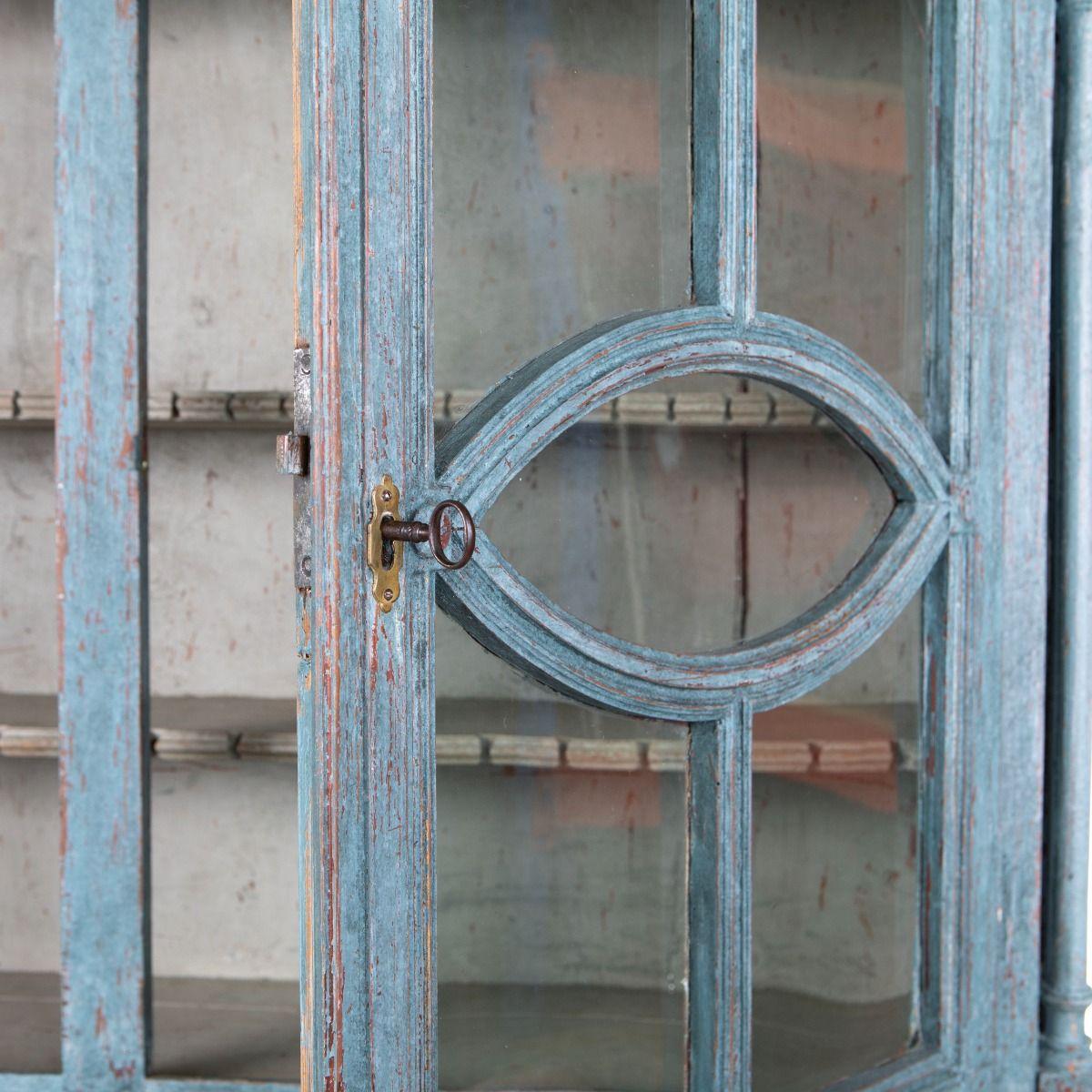 18th Century Swedish Gustavian Secretary in Blue Painted Pine For Sale 2