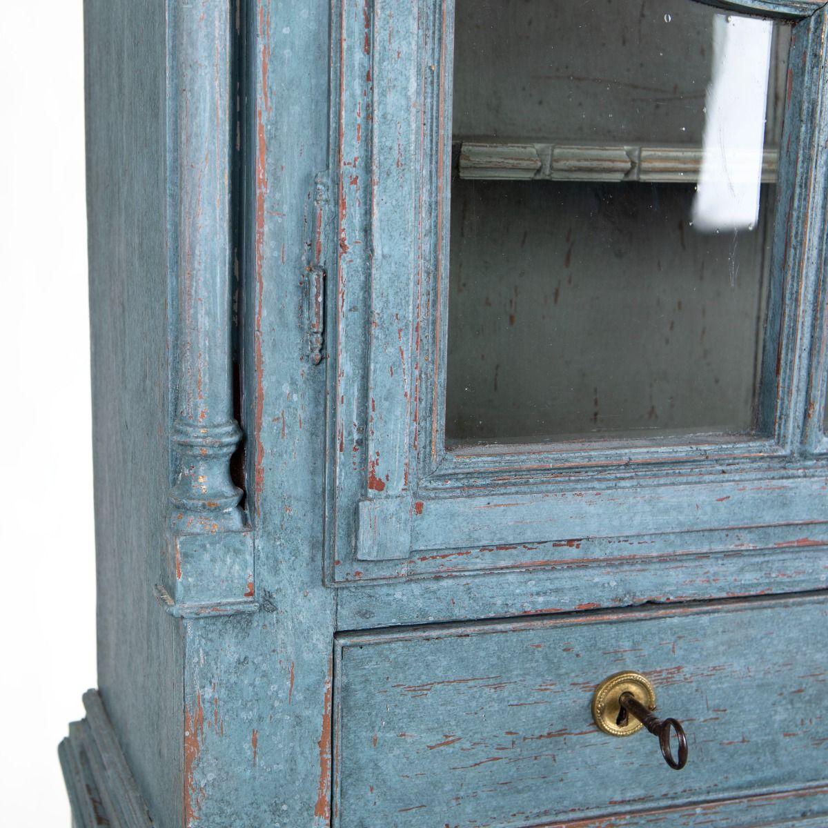 18th Century Swedish Gustavian Secretary in Blue Painted Pine For Sale 3