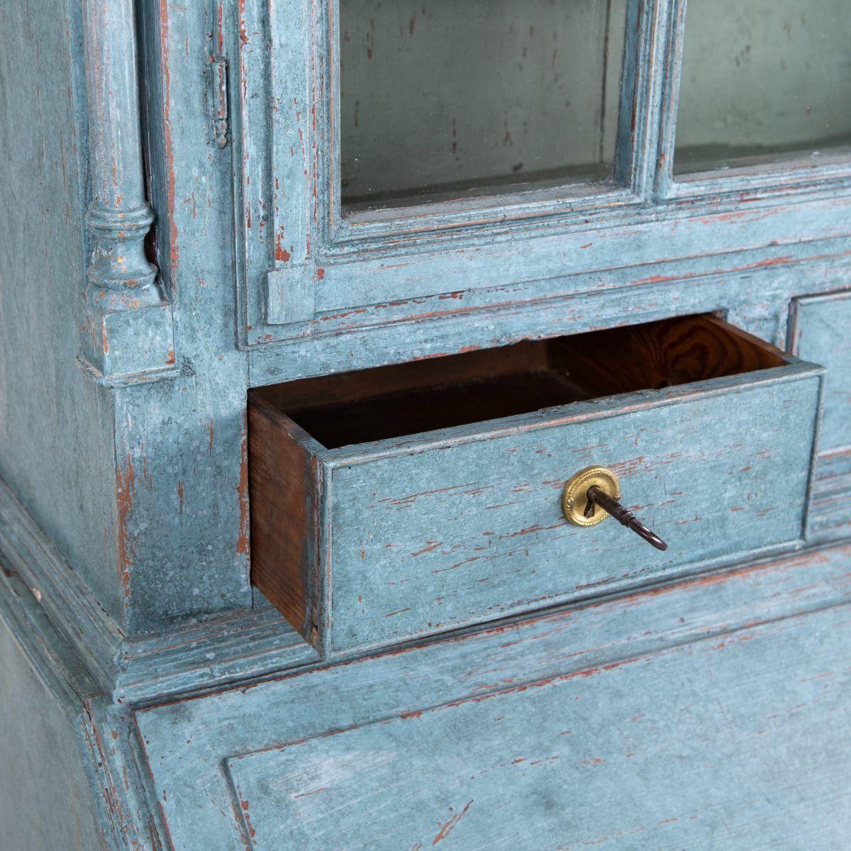 18th Century Swedish Gustavian Secretary in Blue Painted Pine For Sale 4