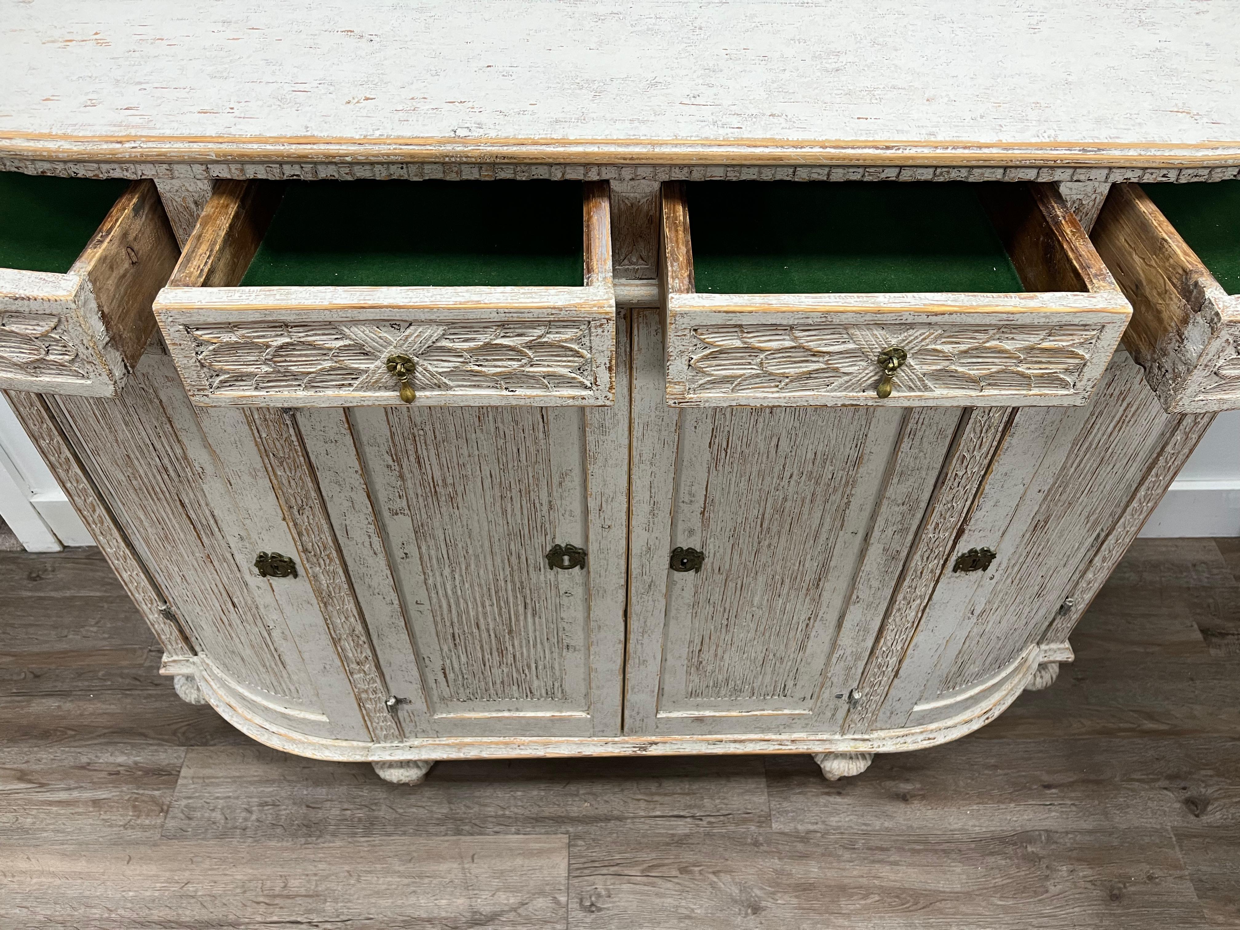18th Century Swedish Gustavian Sideboard For Sale 6