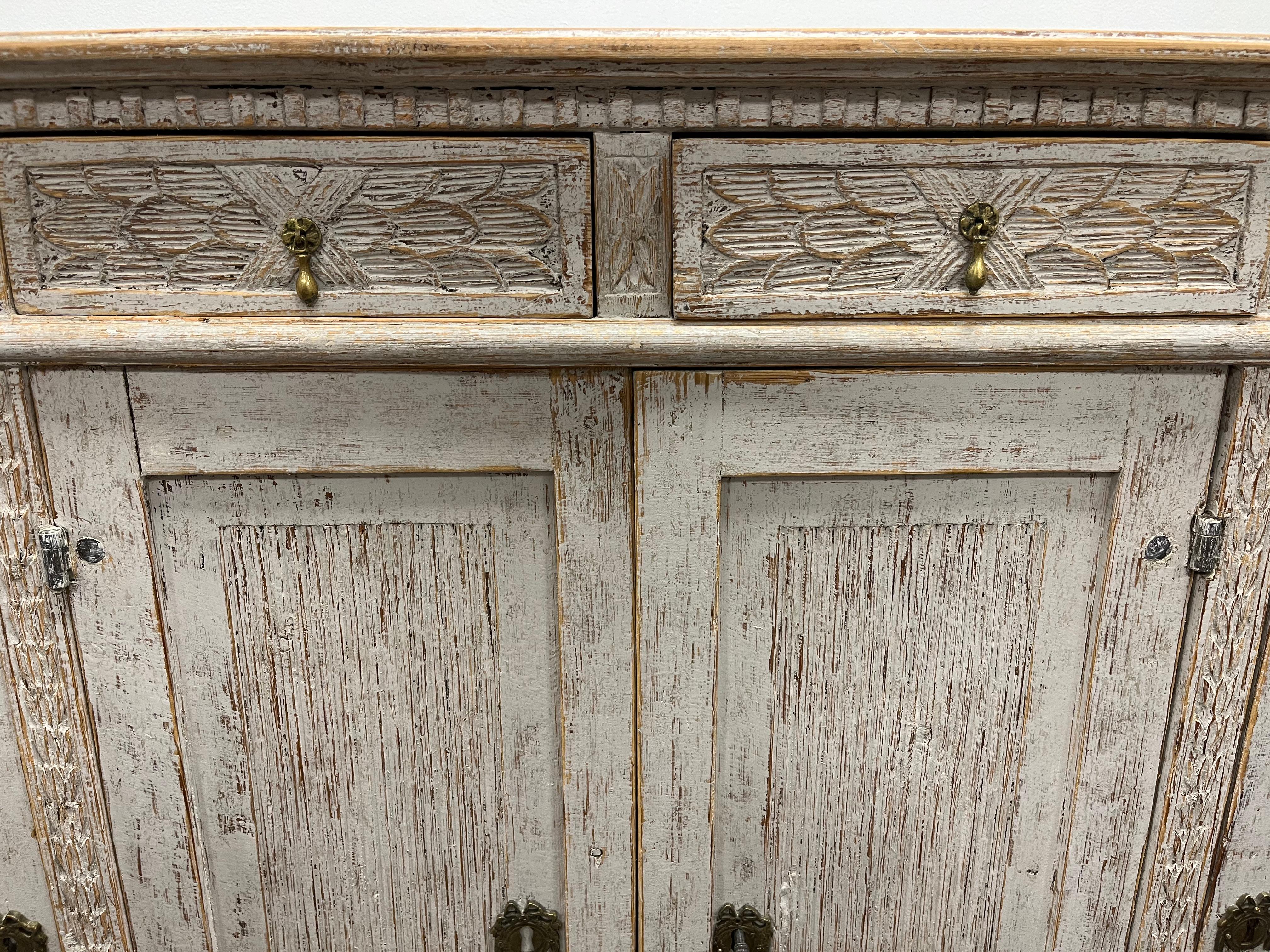 Hand-Carved 18th Century Swedish Gustavian Sideboard For Sale