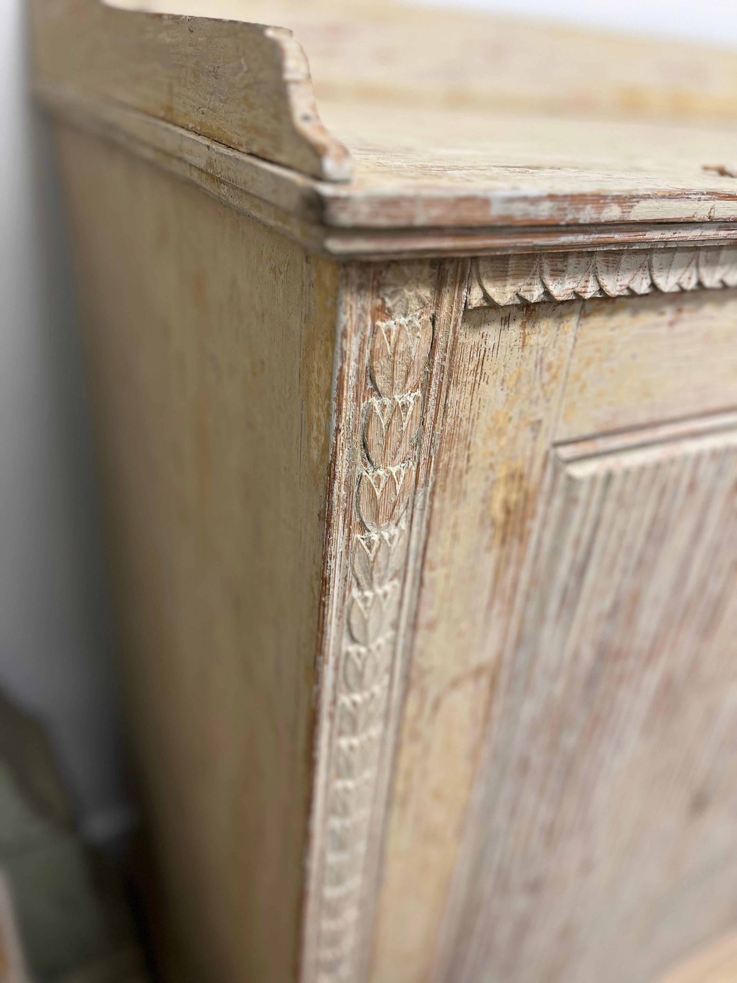18th Century Swedish Gustavian Sideboard For Sale 2