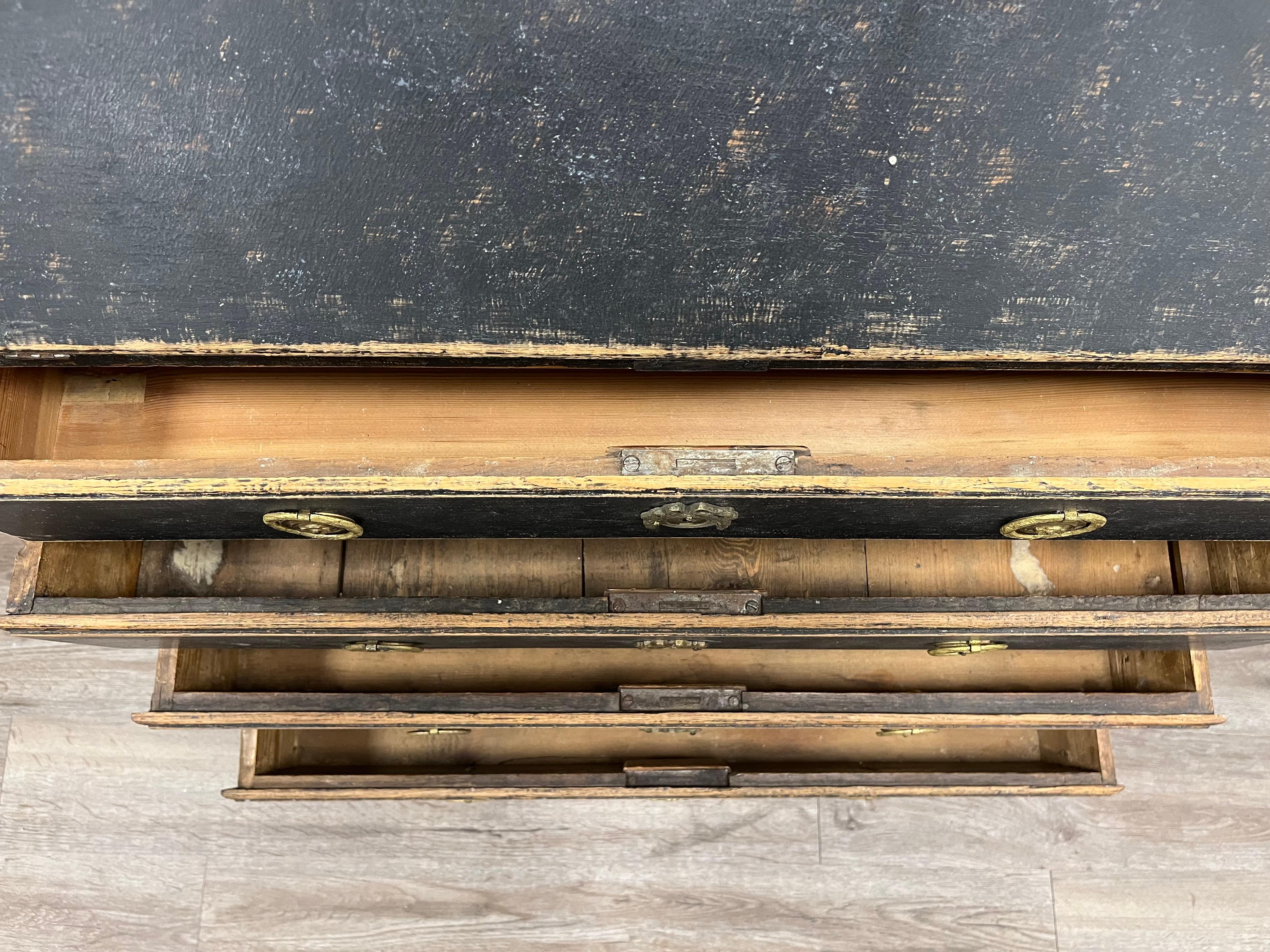 18th Century Swedish Gustavian Slant Front Desk For Sale 7
