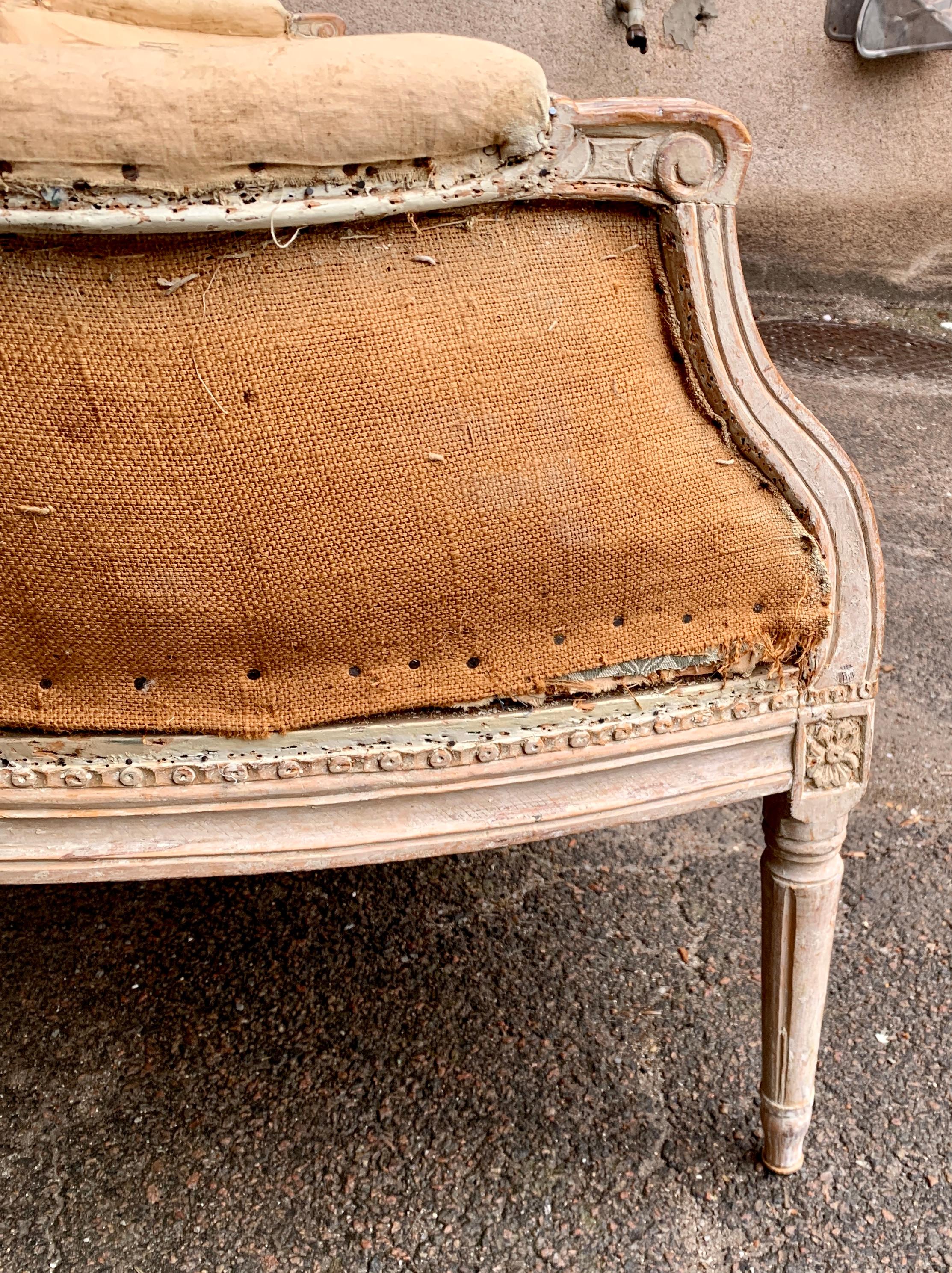 18th Century Swedish Gustavian Sofa with Original Paint 14