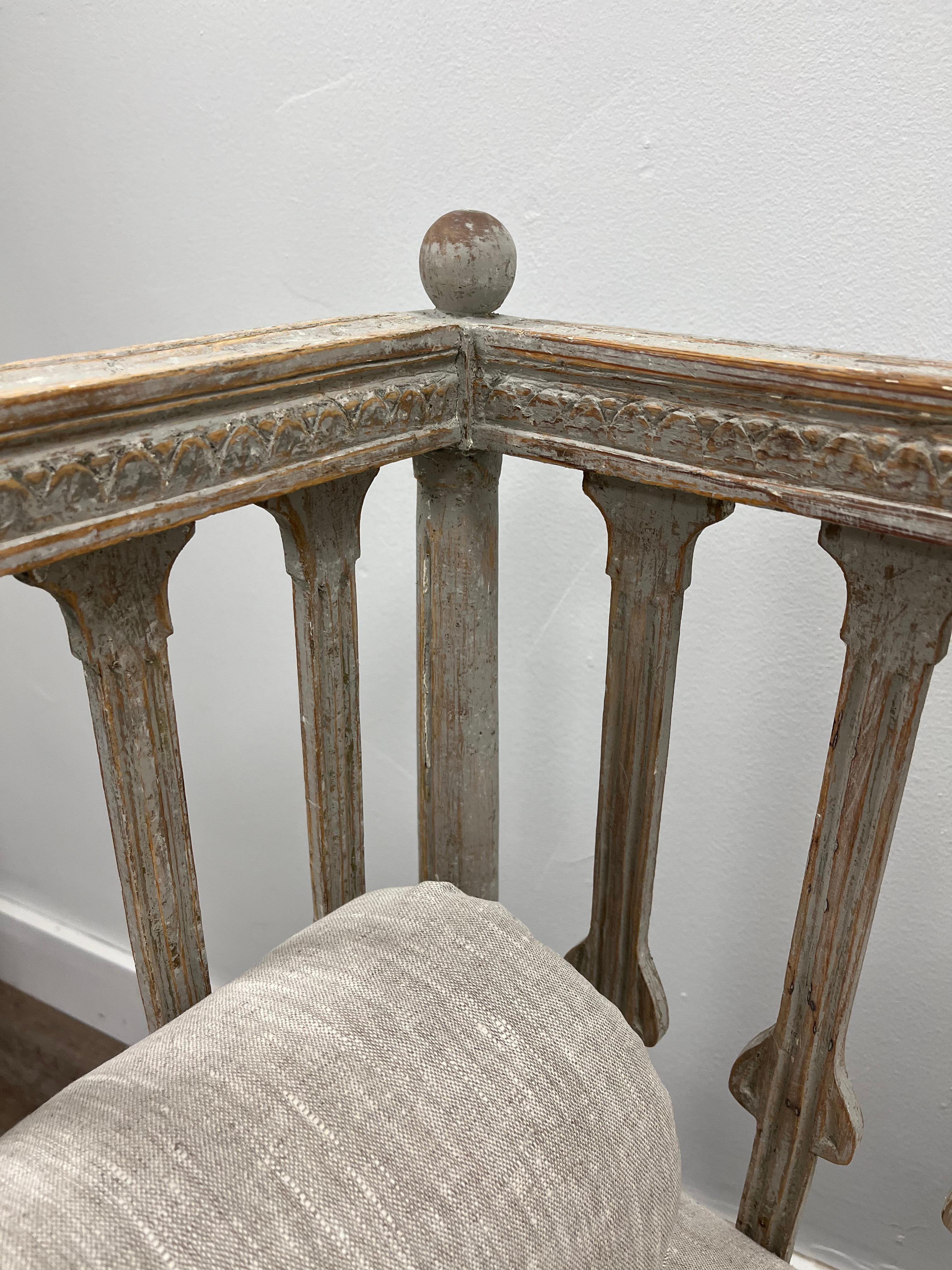 Settee gustavienne suédoise du 18ème siècle en vente 4