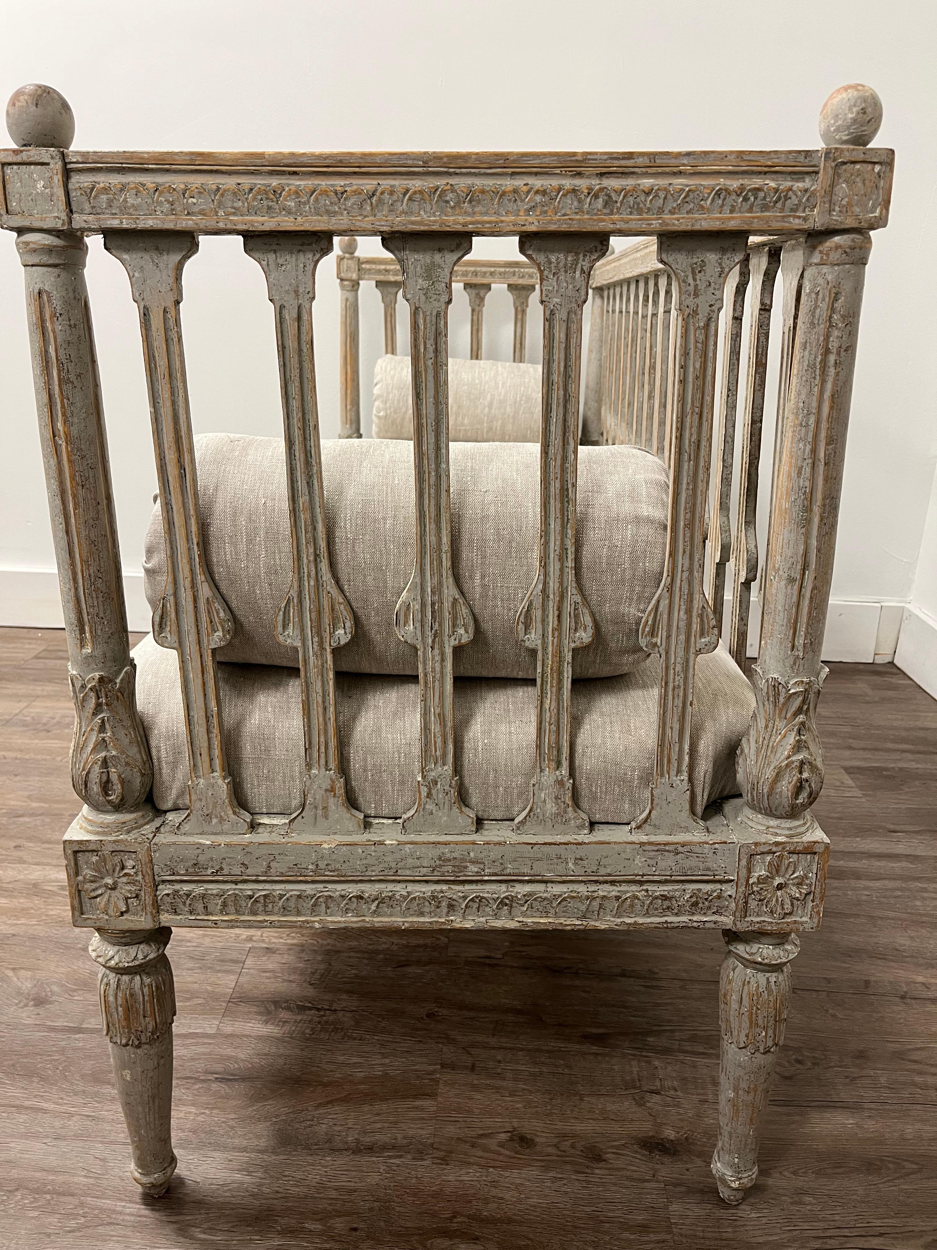 Settee gustavienne suédoise du 18ème siècle en vente 5