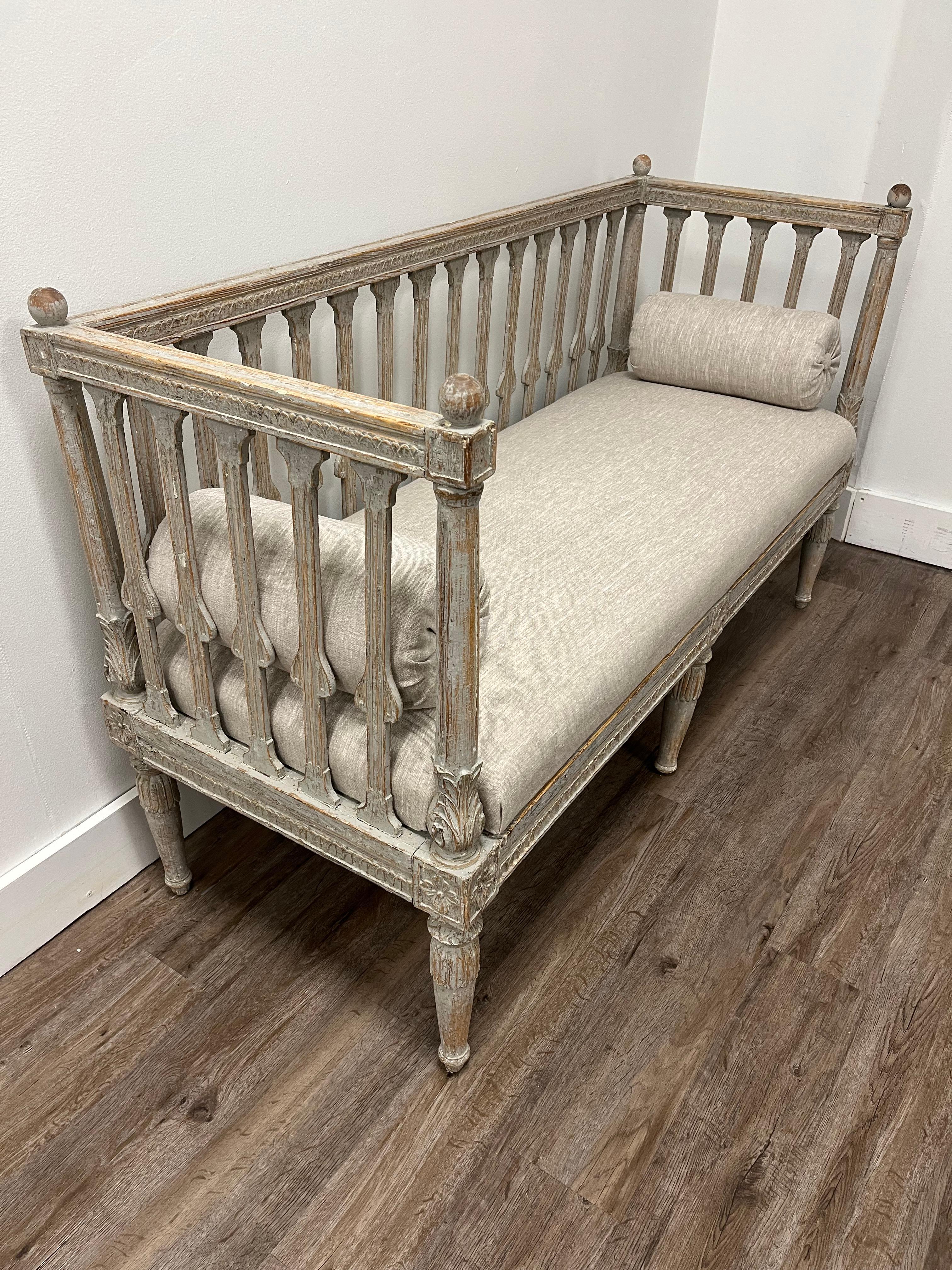 Gustavien Settee gustavienne suédoise du 18ème siècle en vente
