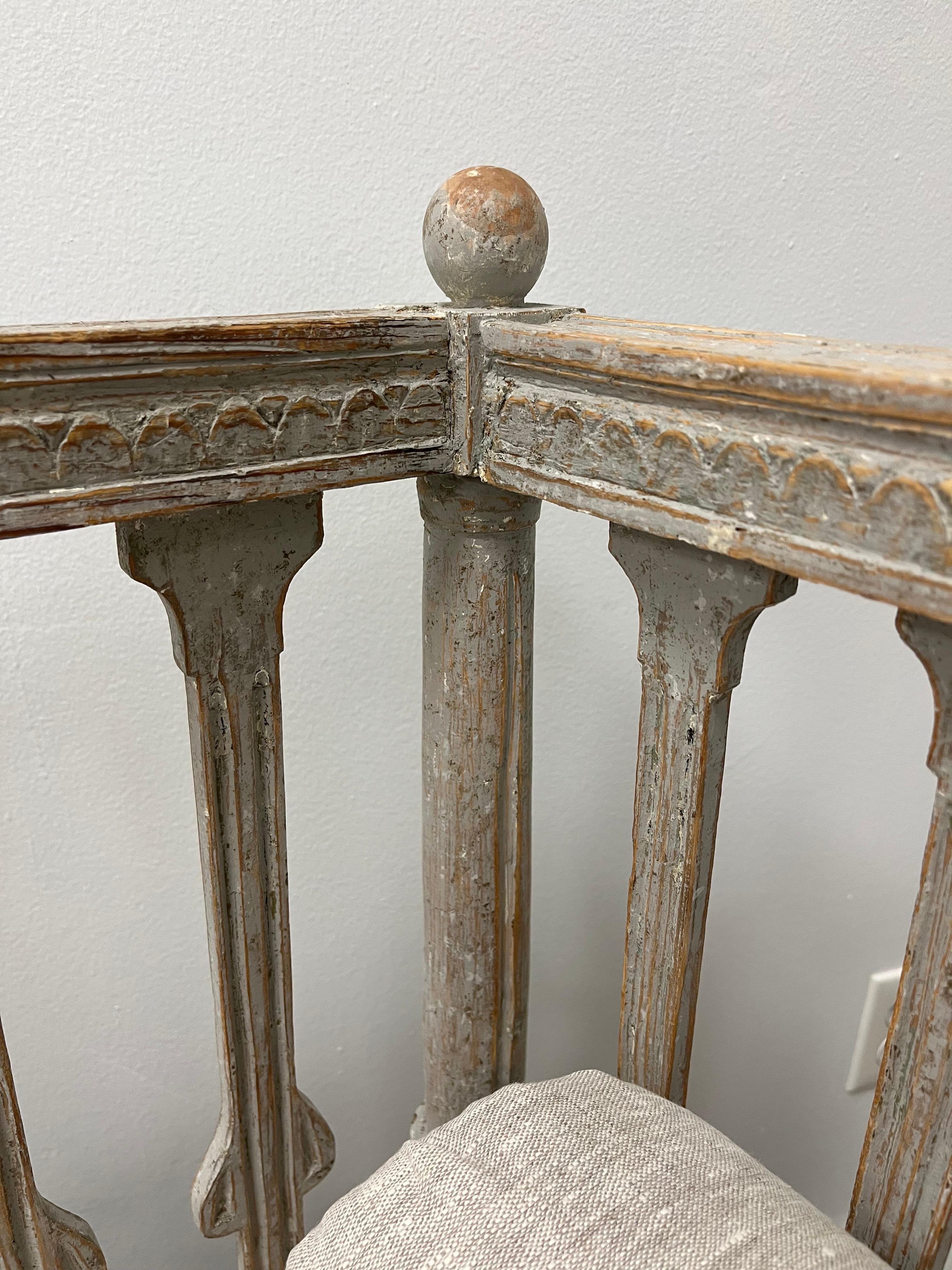 Settee gustavienne suédoise du 18ème siècle Bon état - En vente à Huntington, NY