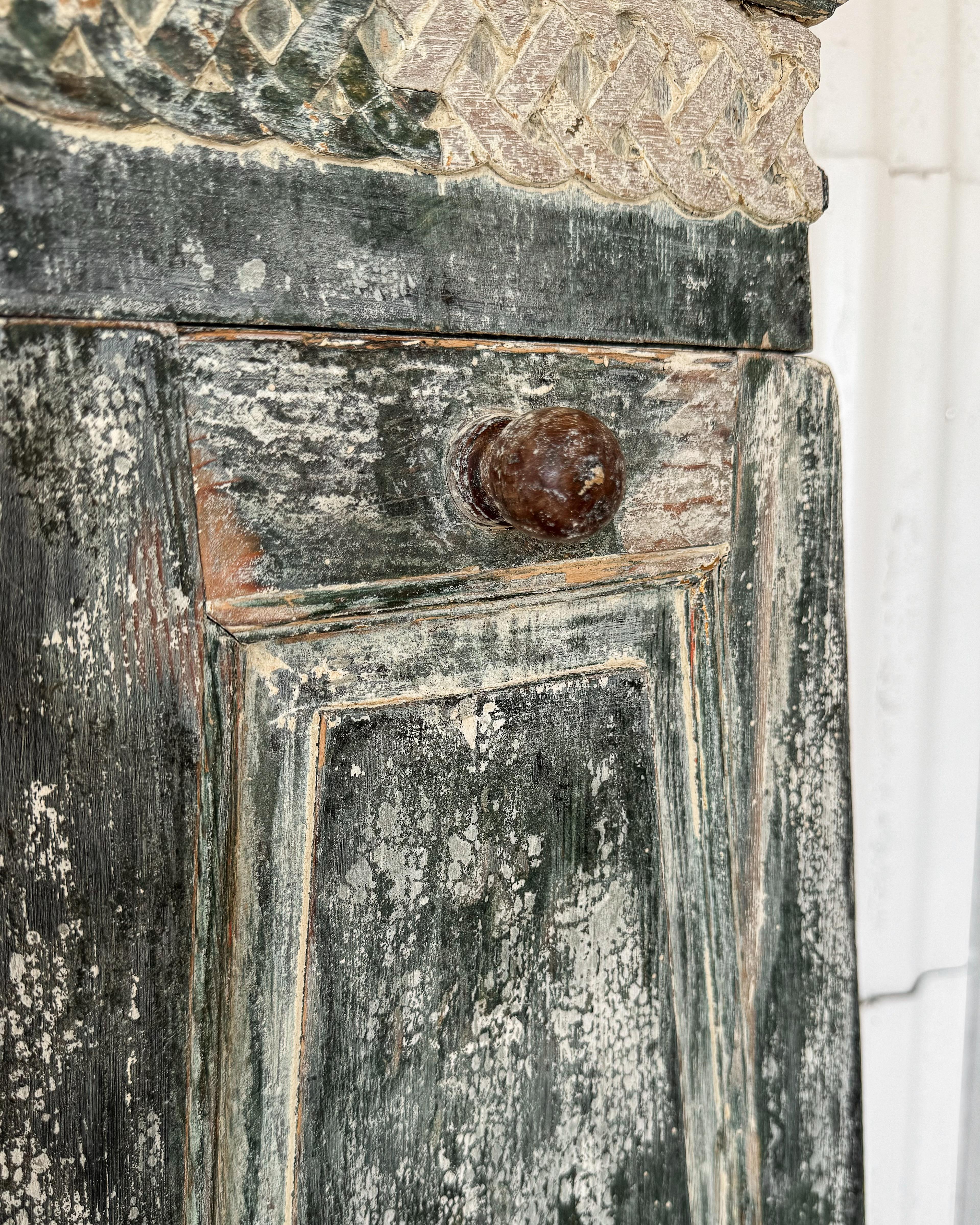 18th Century Swedish Gustavian Tall Case Closk For Sale 5