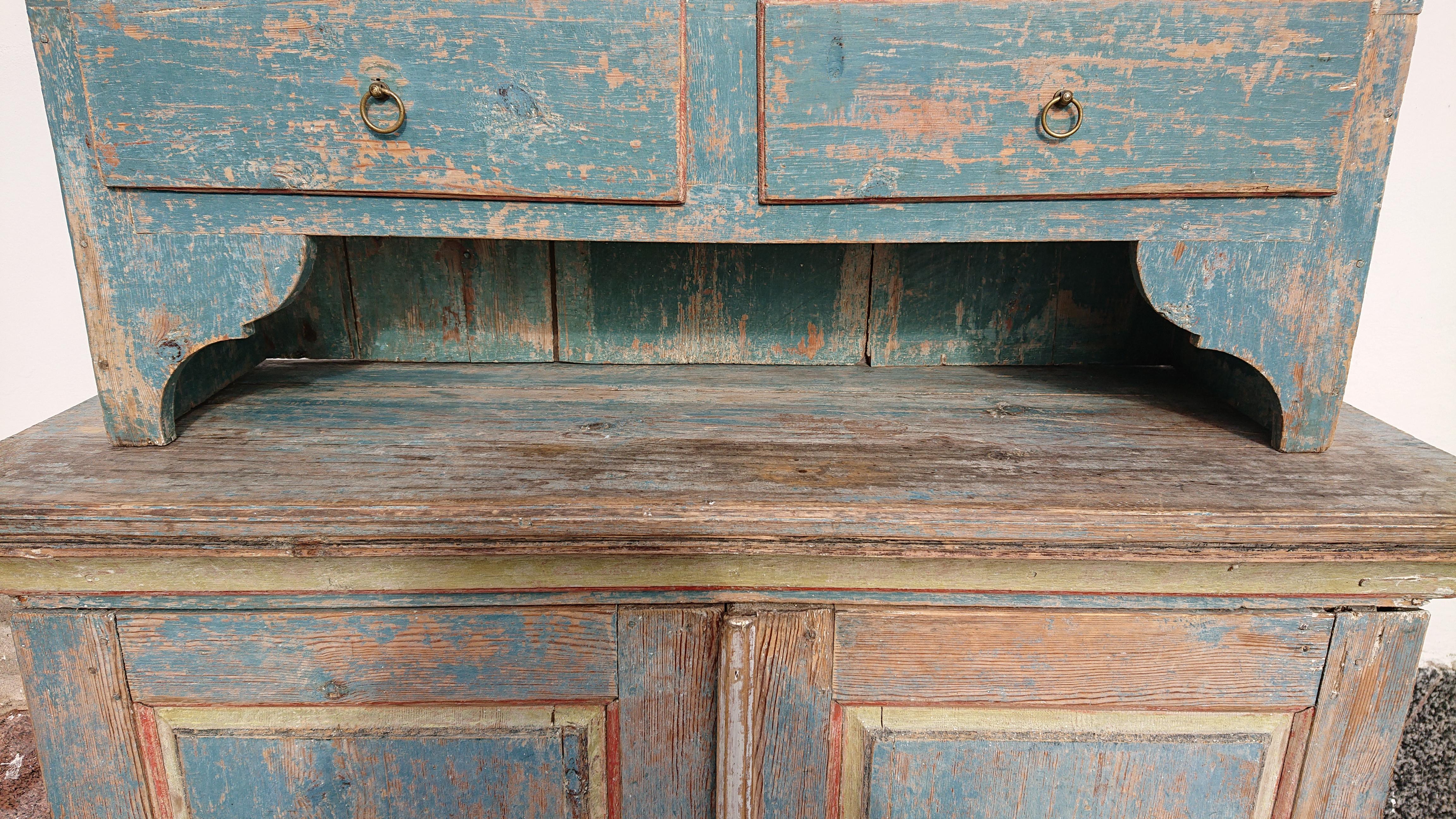 18th Century Swedish Late Baroque Cabinet with Original Paint Northern Sweden For Sale 9