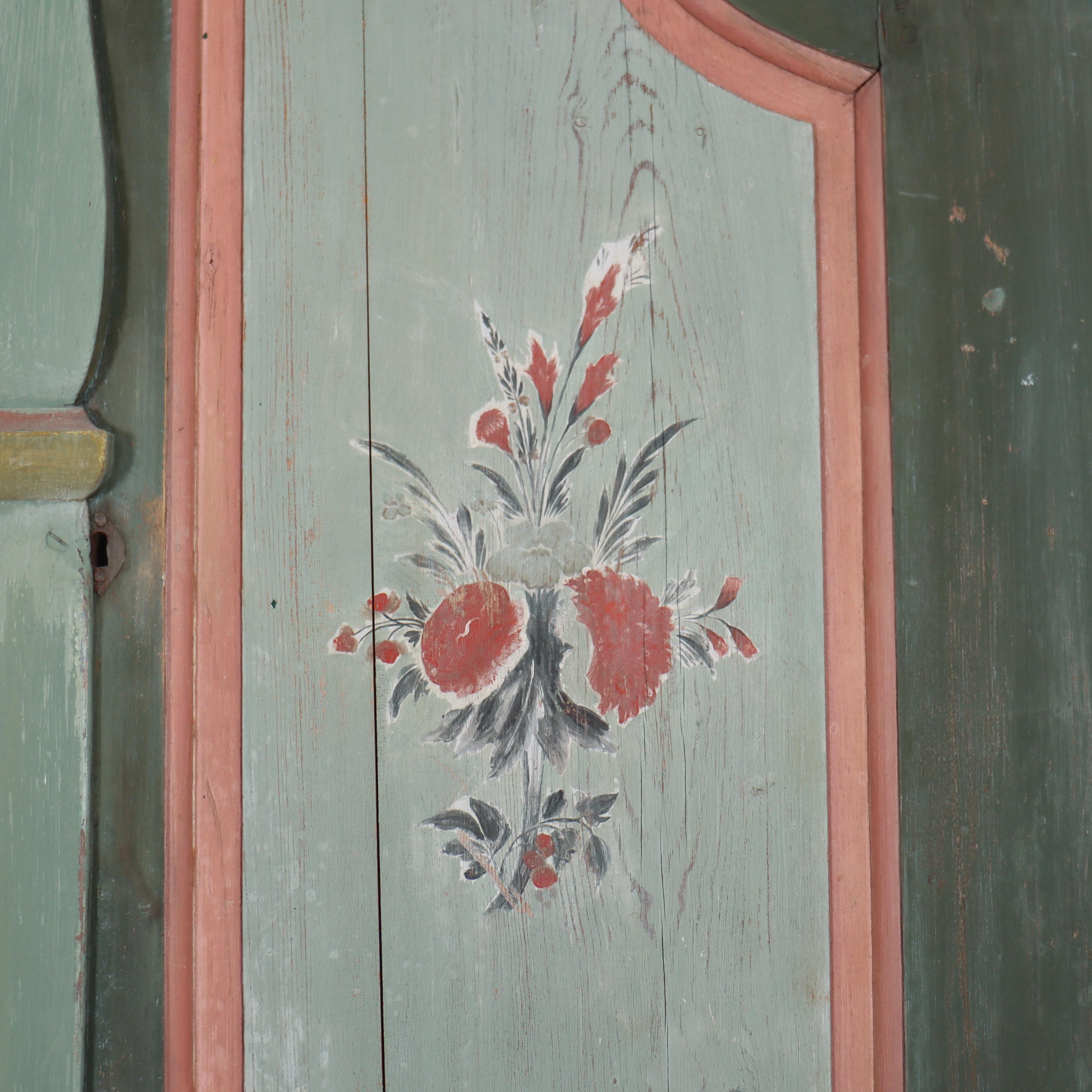 18th Century Swedish Linen Cupboard For Sale 4