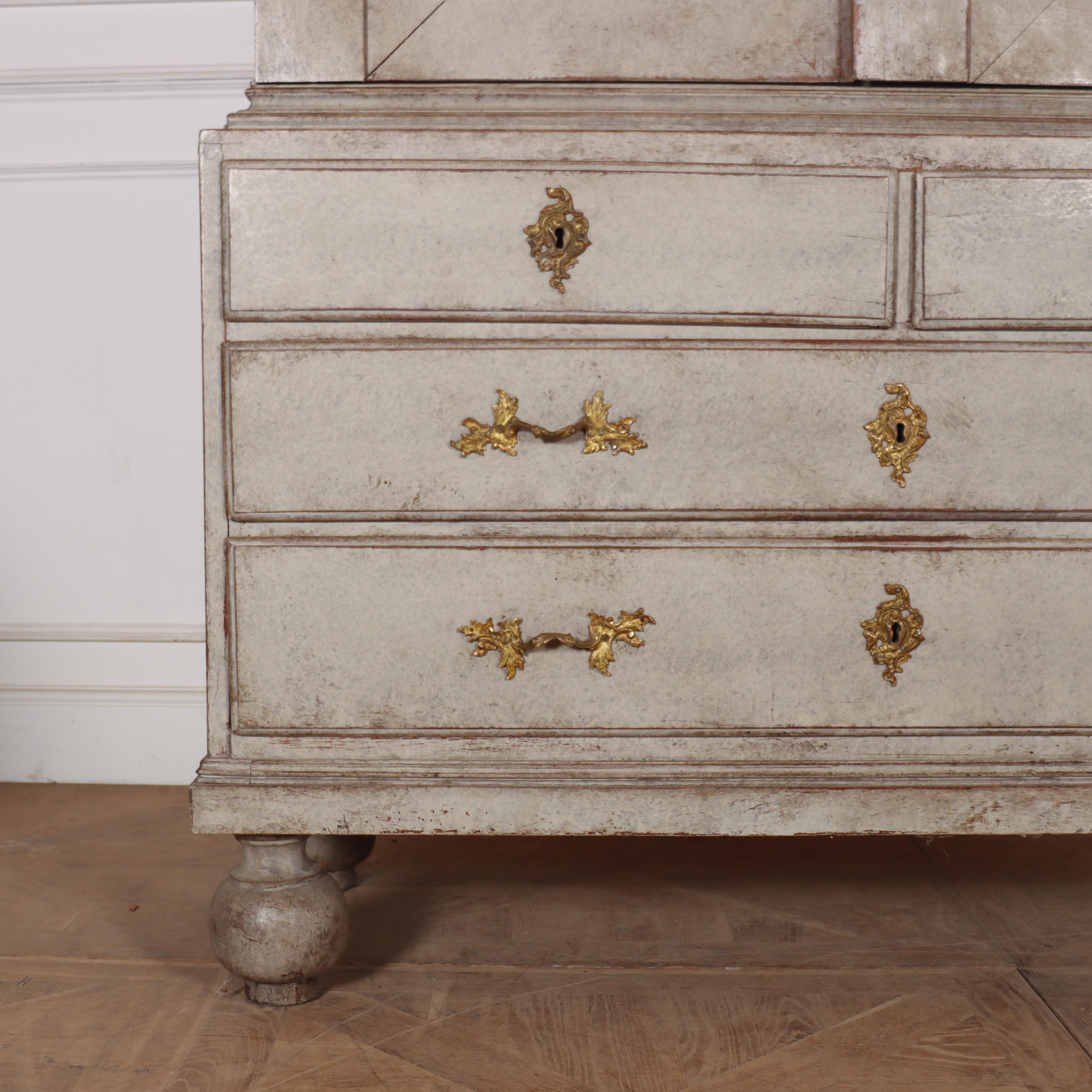 18th Century and Earlier 18th Century Swedish Linen Cupboard For Sale