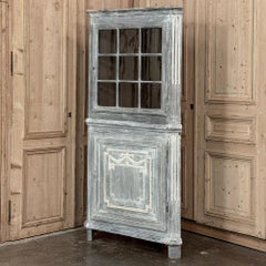 18th Century Swedish Neoclassical Painted Corner Vitrine ~ Curio Cabinet