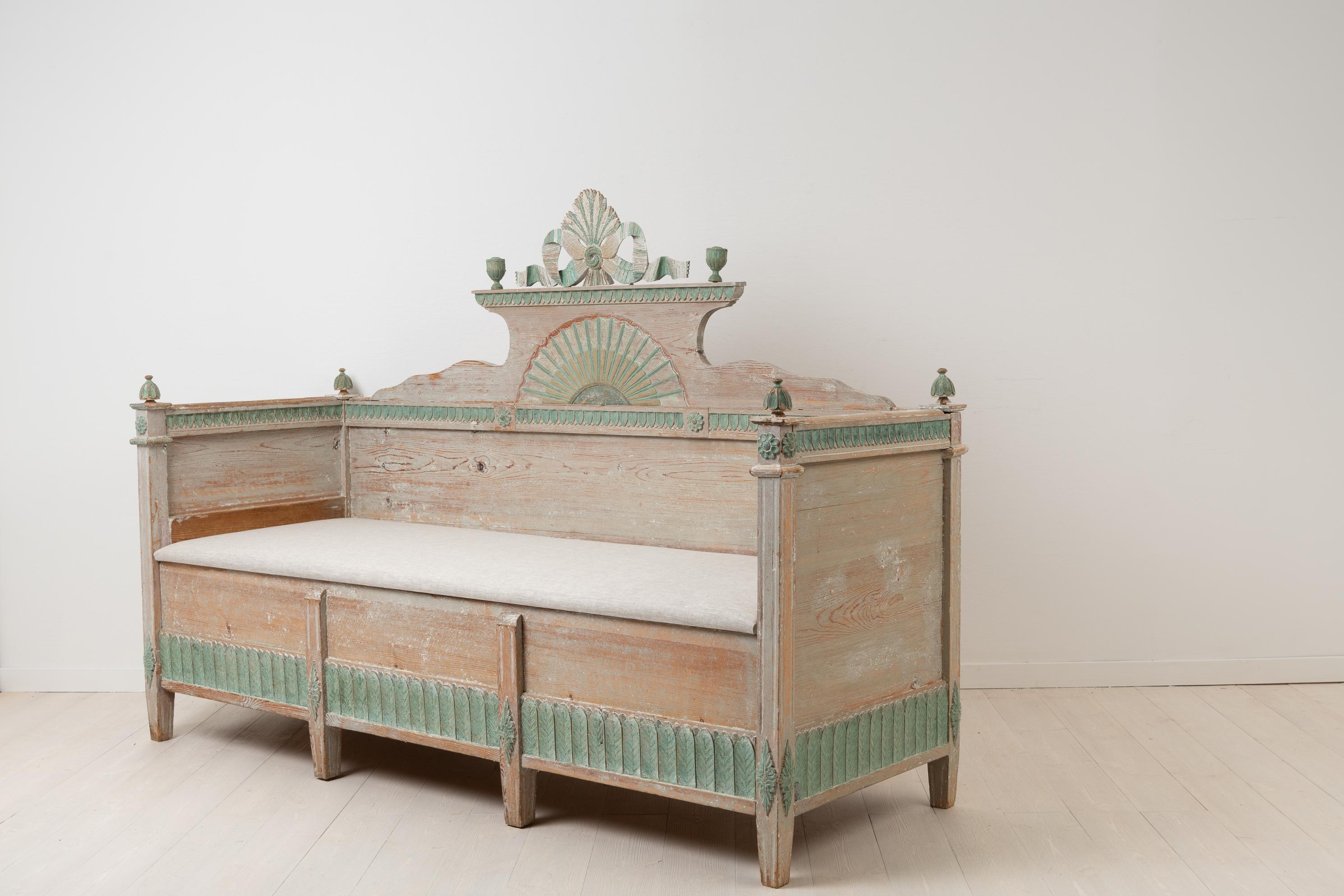 18th Century Swedish Neoclassical Sofa In Good Condition In Kramfors, SE