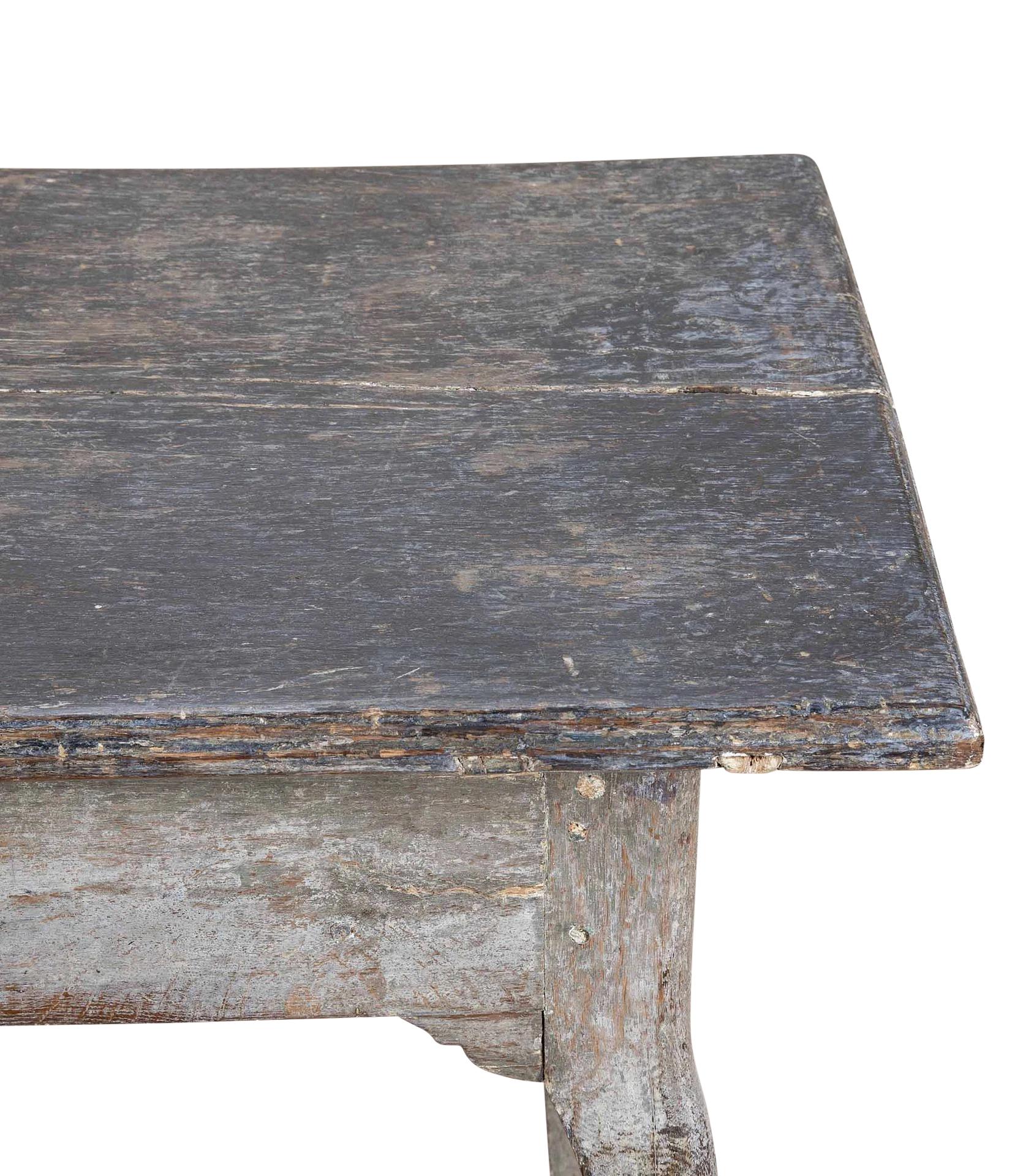 Mesa de juegos rococó de época pintada original sueca del siglo XVIII Madera en venta