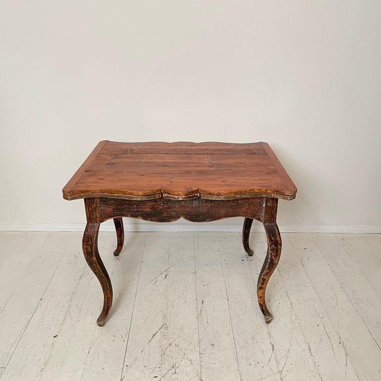 18th Century Swedish Period Baroque Brown Red Extendable Dining Table, 1780 For Sale 3