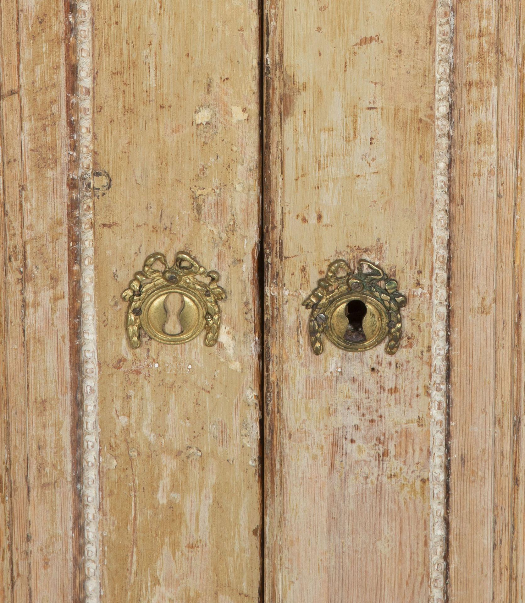 18th Century Swedish Period Buffet Scraped to Original Paint For Sale 8