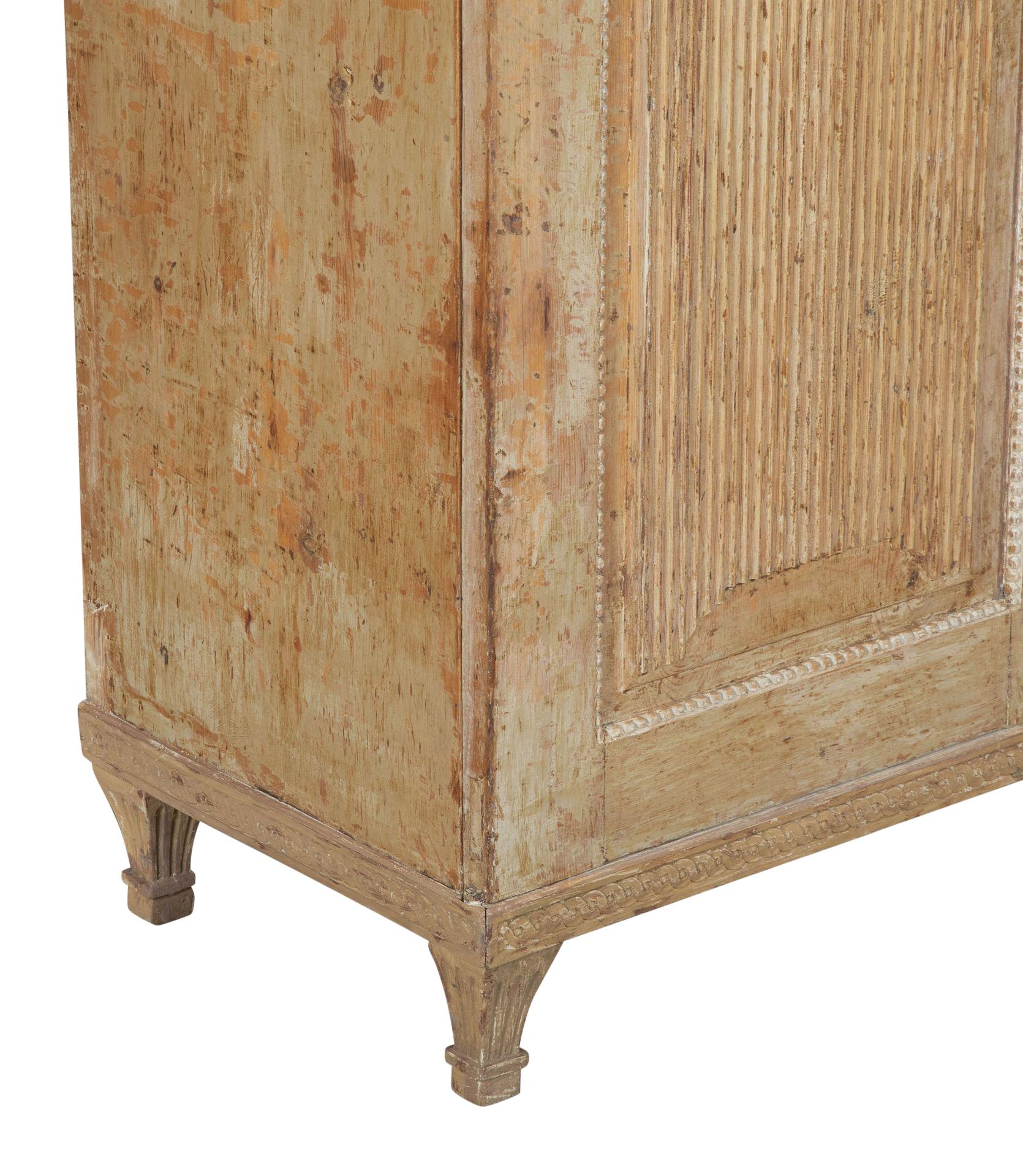 18th Century Swedish Period Buffet Scraped to Original Paint For Sale 1
