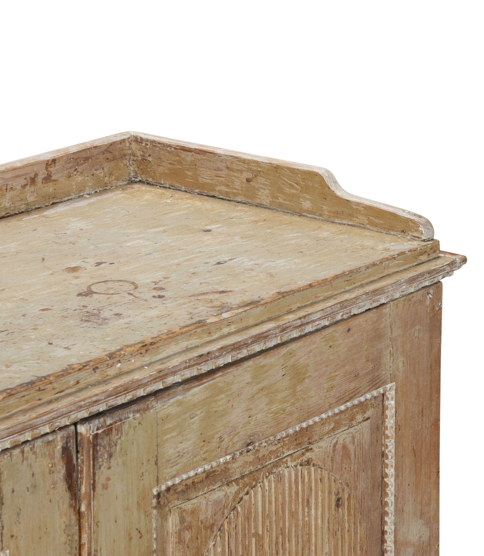 18th Century Swedish Period Buffet Scraped to Original Paint For Sale 3