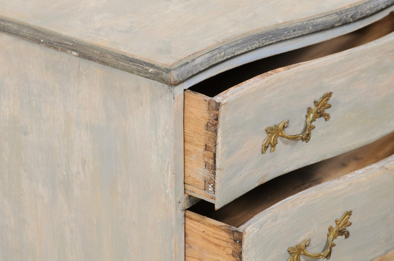 An 18th Century Swedish Period Rococo Chest of Drawers with Serpentine Body 3