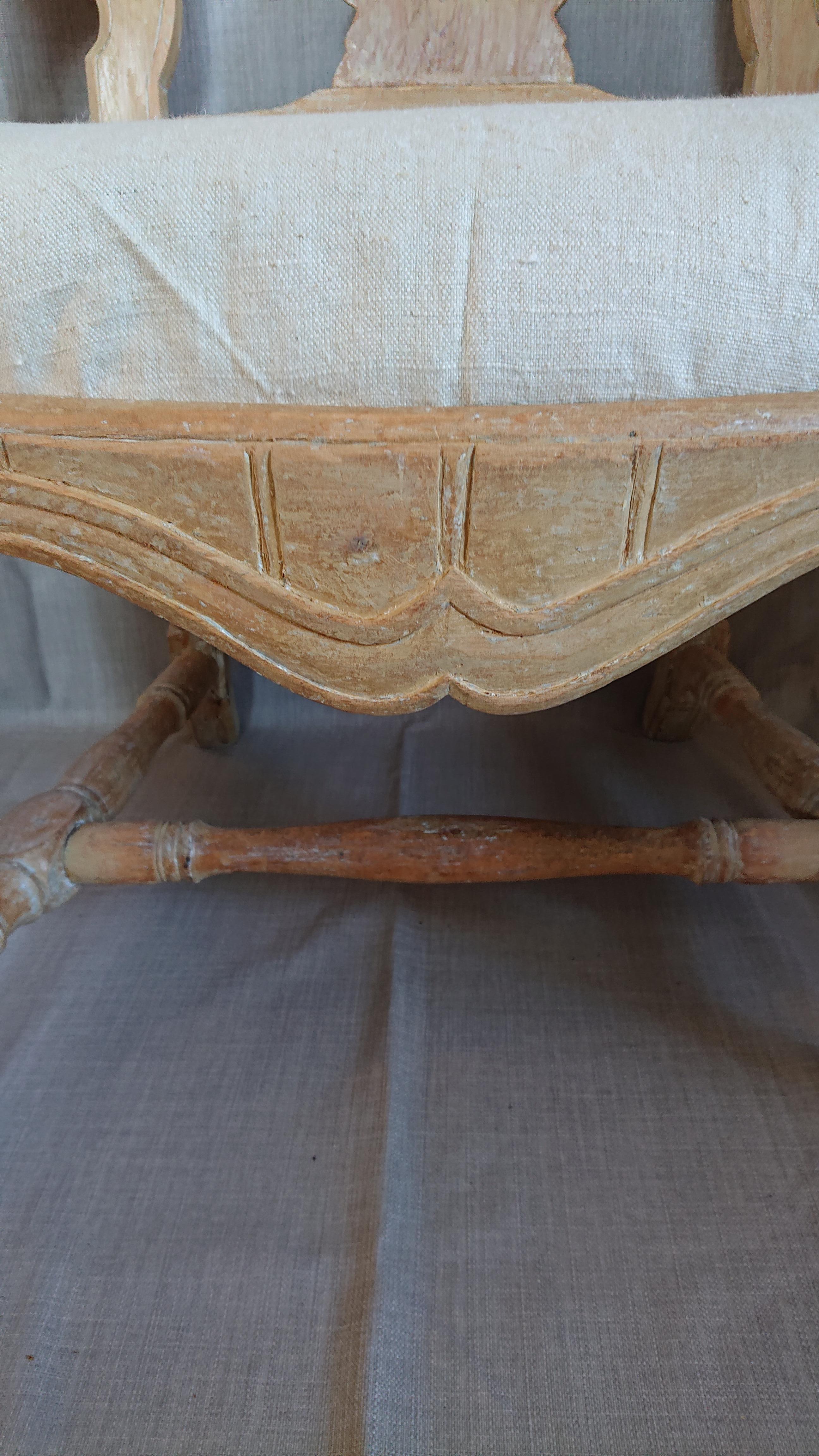 18th Century Swedish Rococo Arm Chair with Original Paint For Sale 4