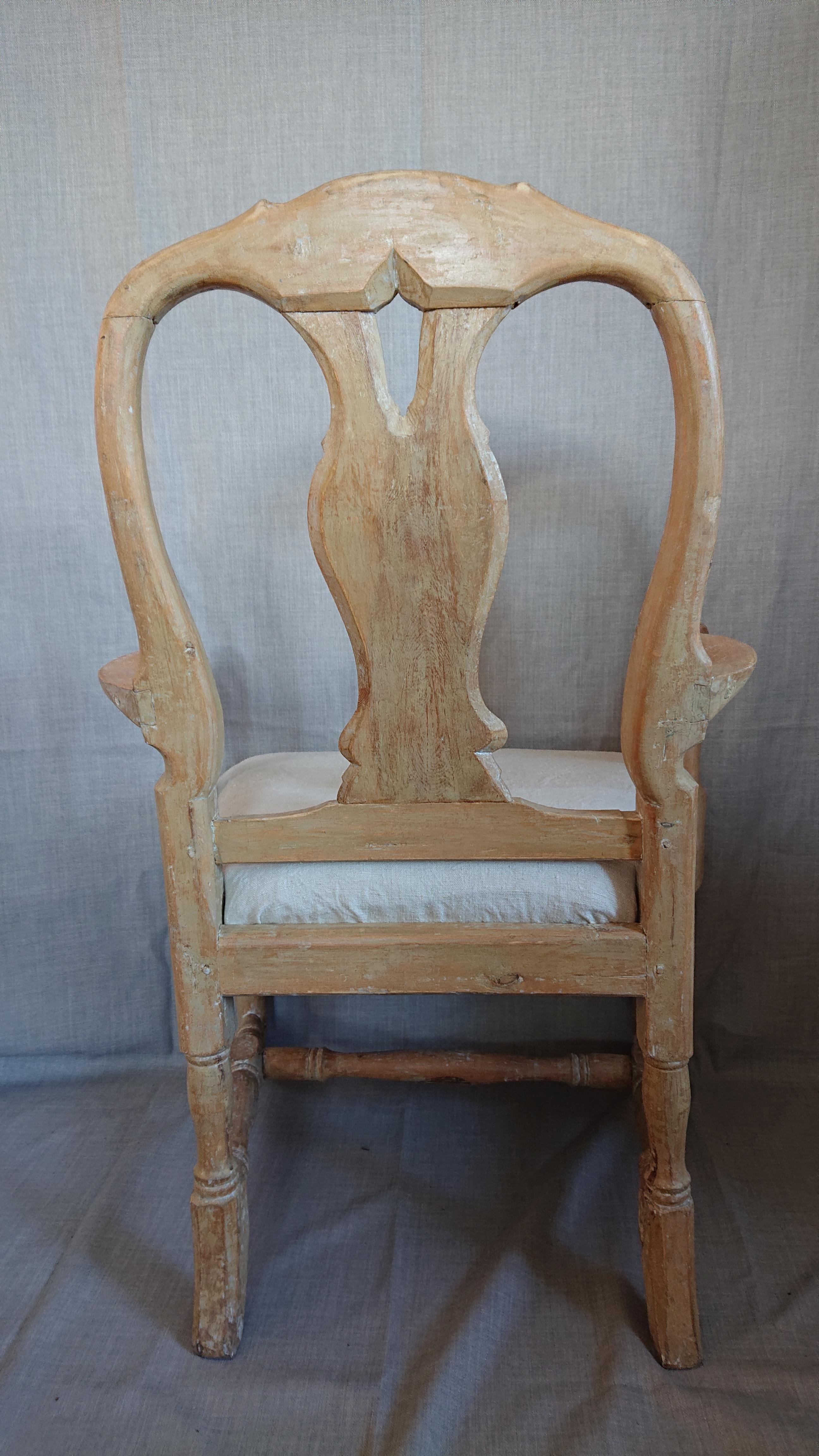 18th Century Swedish Rococo Arm Chair with Original Paint For Sale 9