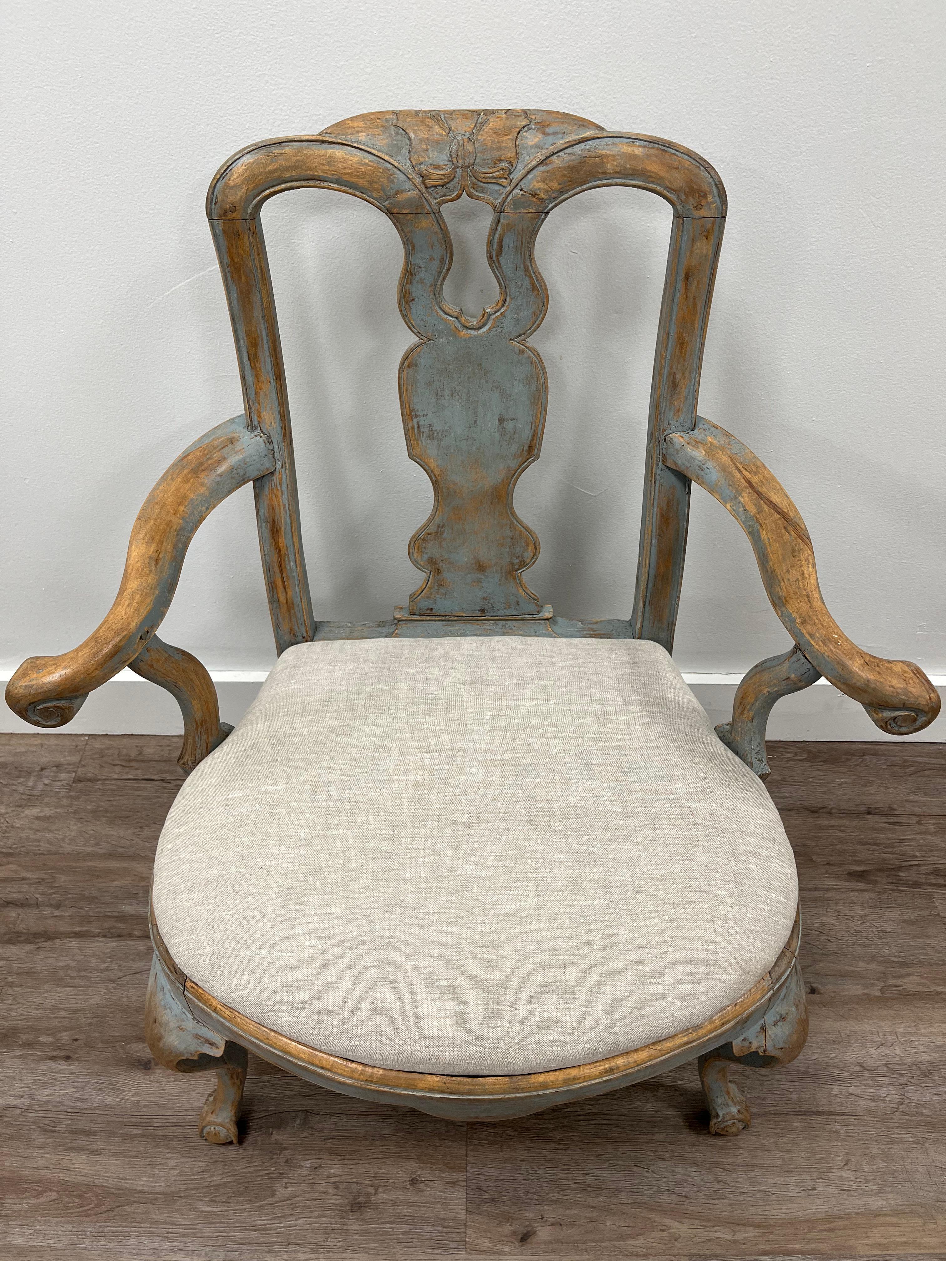 18th Century Swedish Rococo Armchair In Good Condition For Sale In Huntington, NY