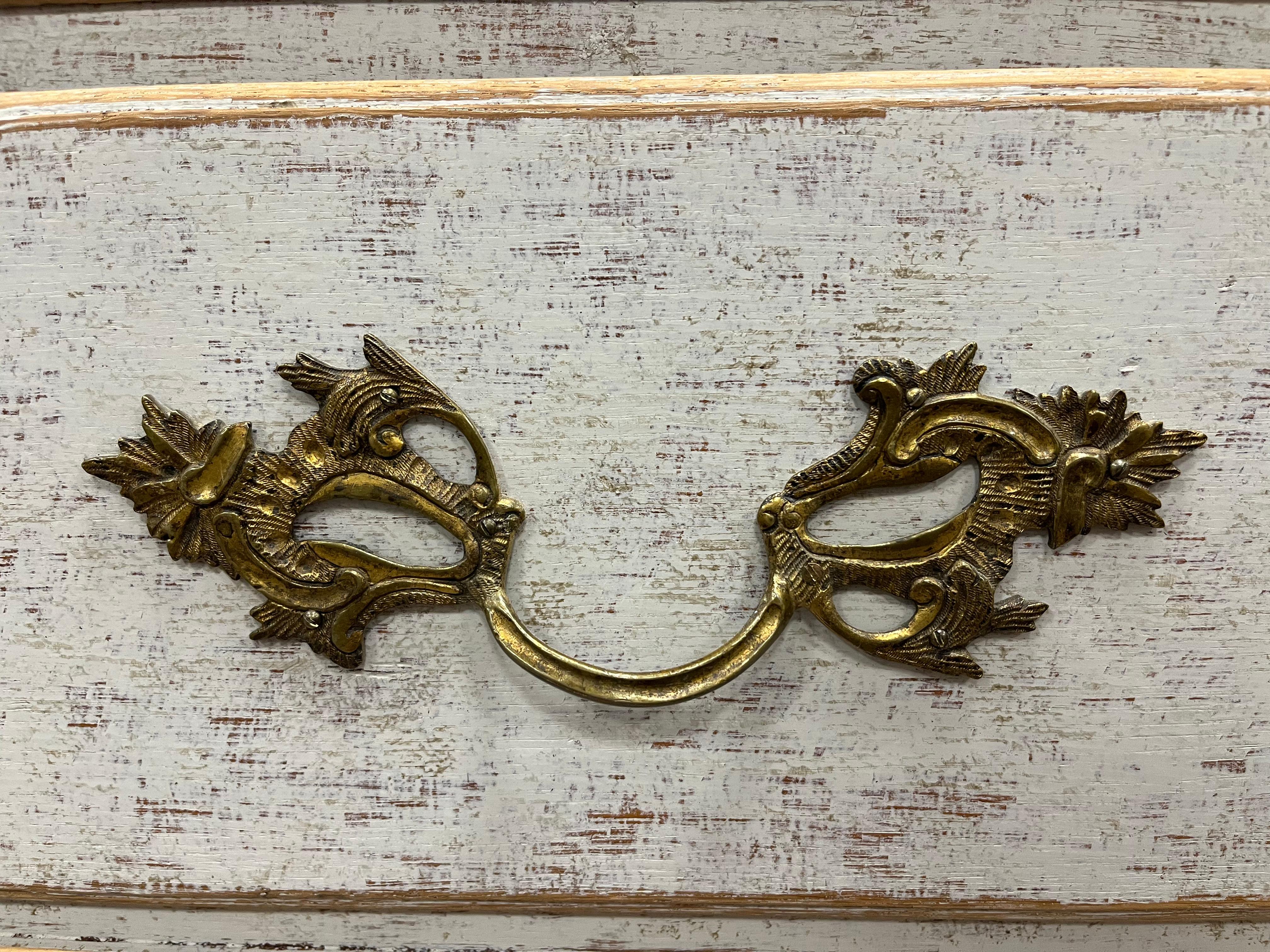 18th Century Swedish Rococo Cabinet For Sale 6