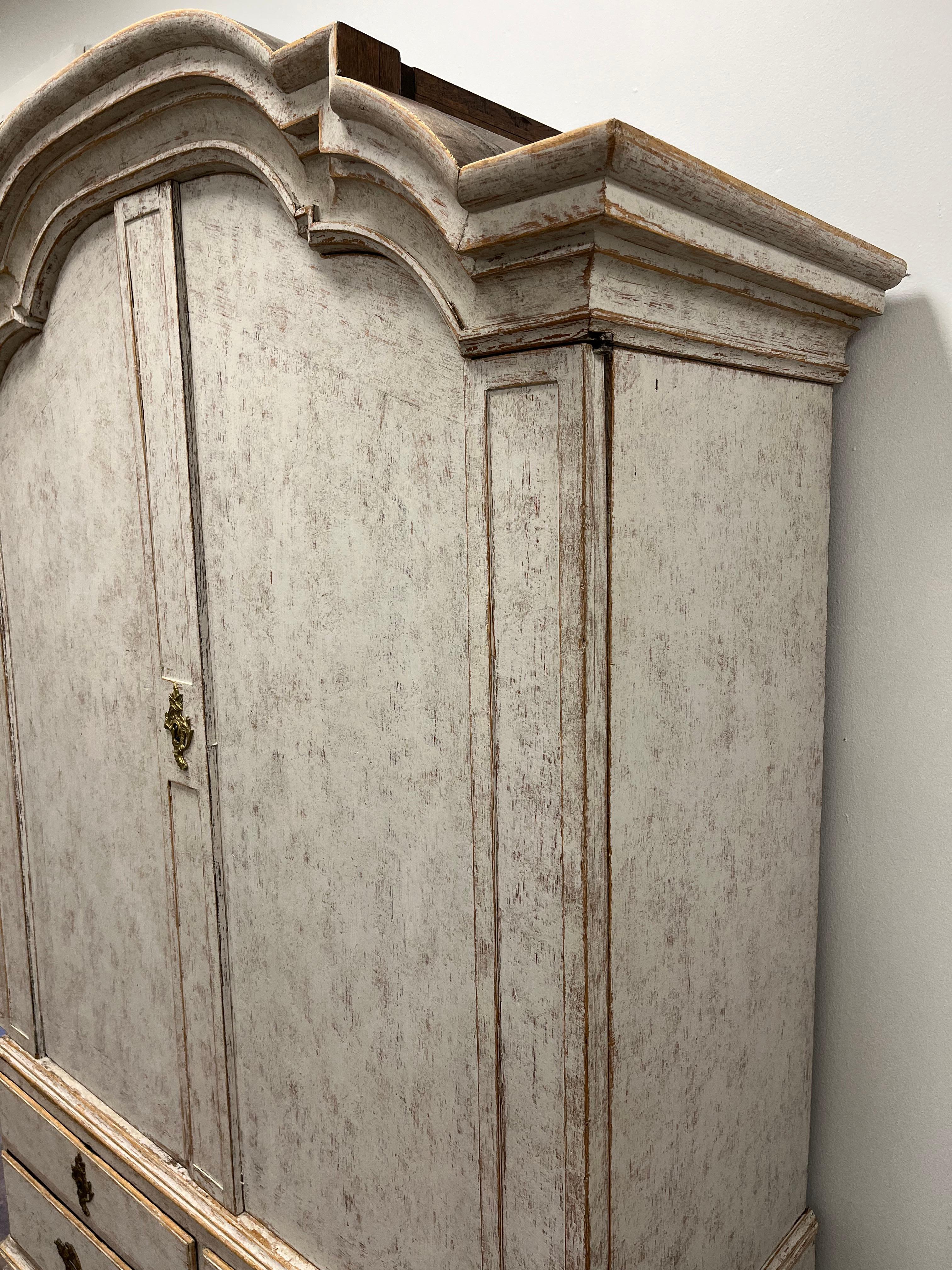 18th Century Swedish Rococo Cabinet In Good Condition For Sale In Huntington, NY