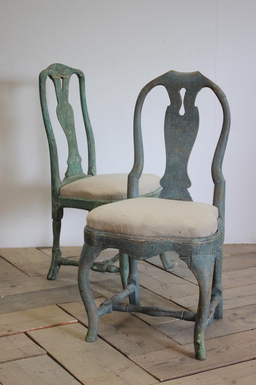 18th Century Swedish Rococo Chair in Original Paint In Good Condition In Gloucestershire, GB