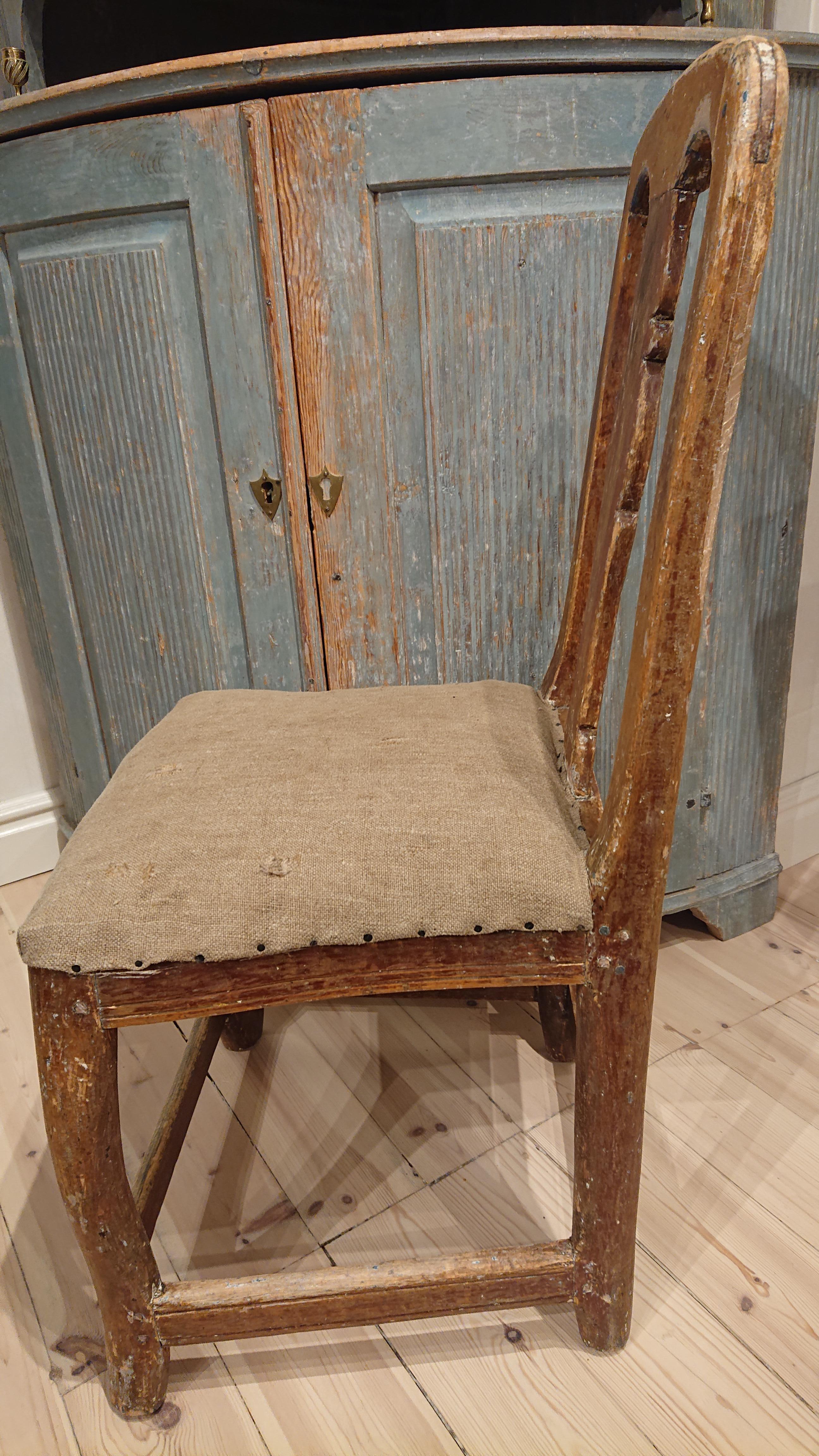 18th Century Swedish Rococo Children Chair with Original Paint Swedish Antiques For Sale 3