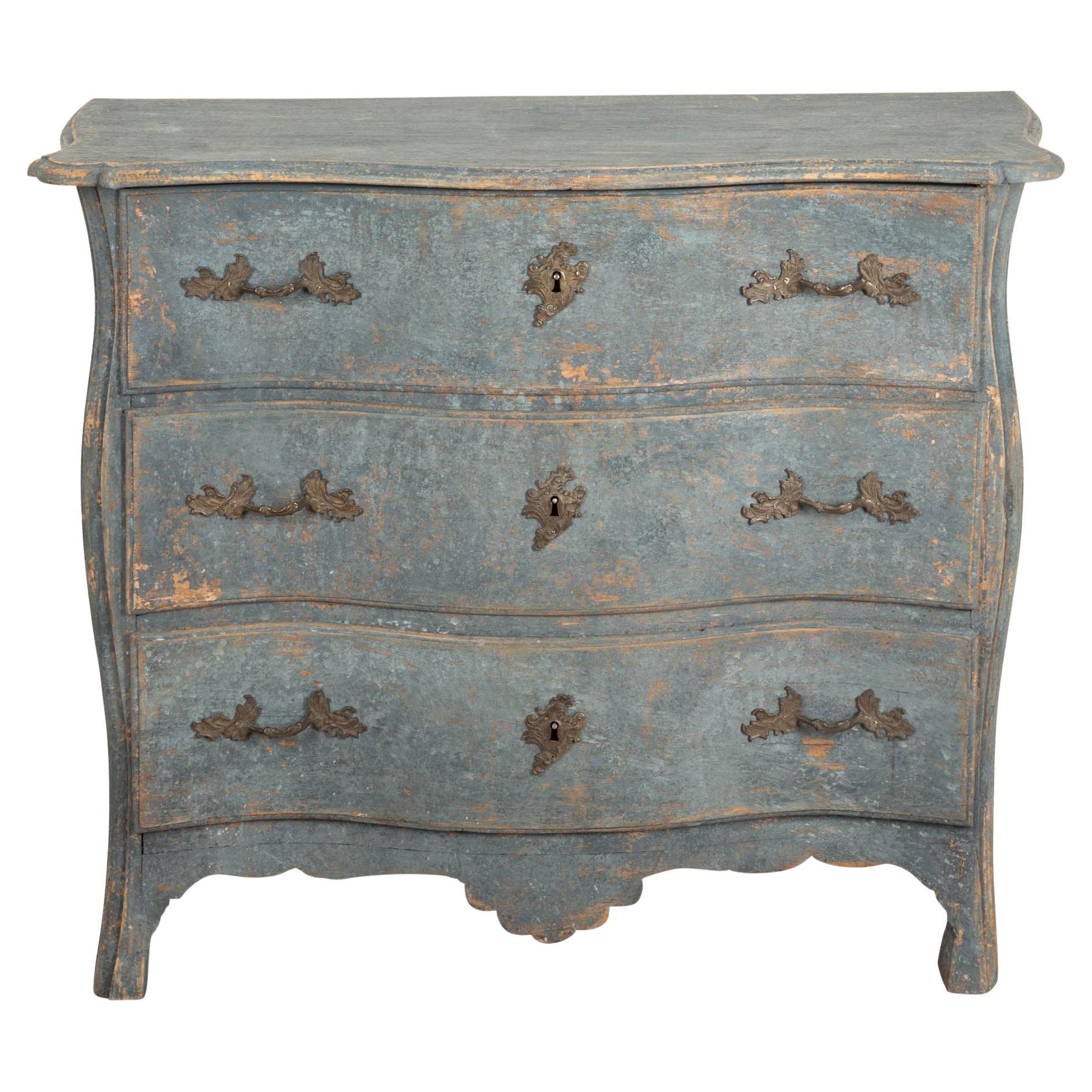 18th Century Swedish Rococo Commode For Sale