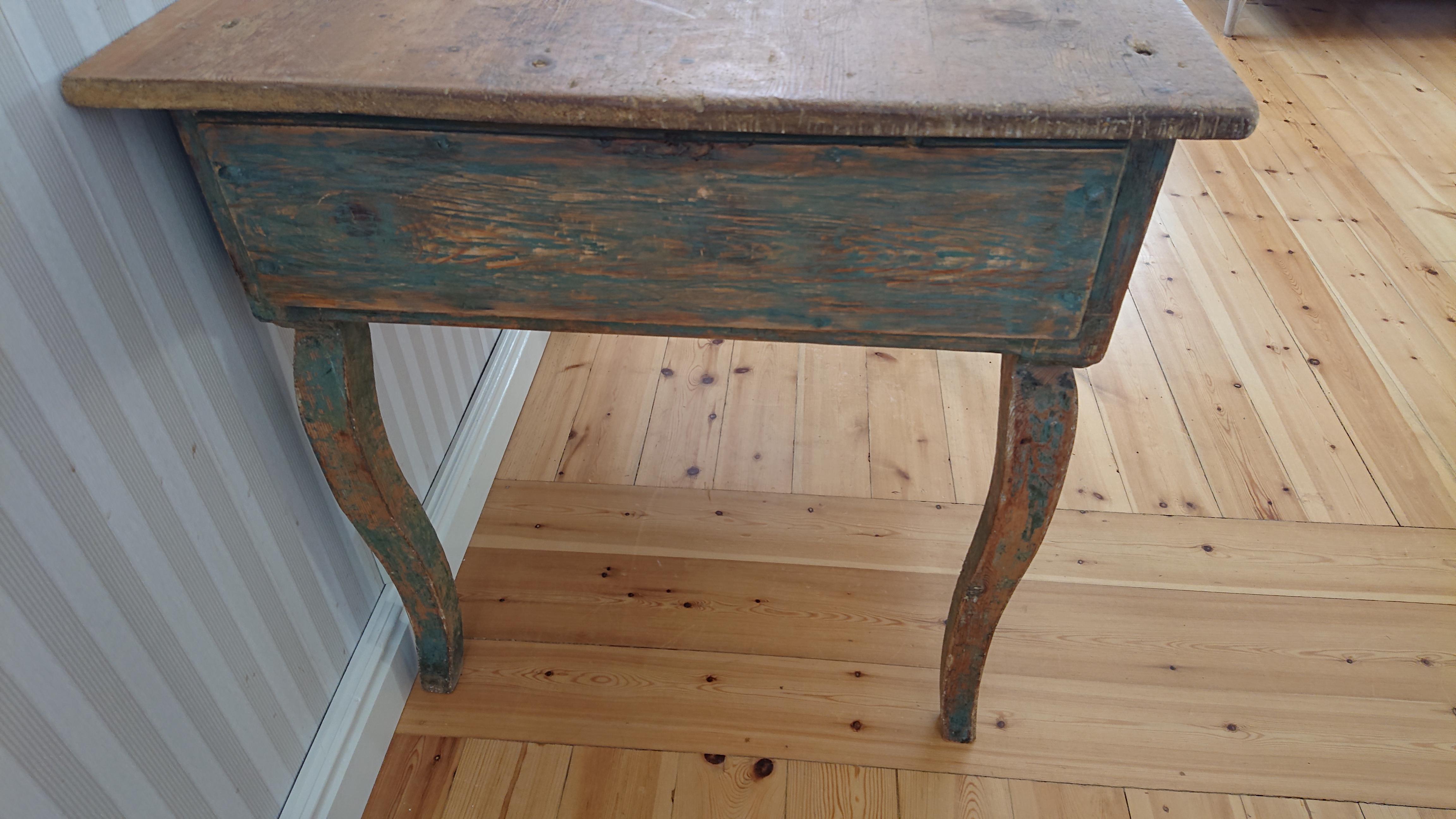 18th Century Swedish  Antique Rustic Rococo Desk/ Table with Original Paint For Sale 1