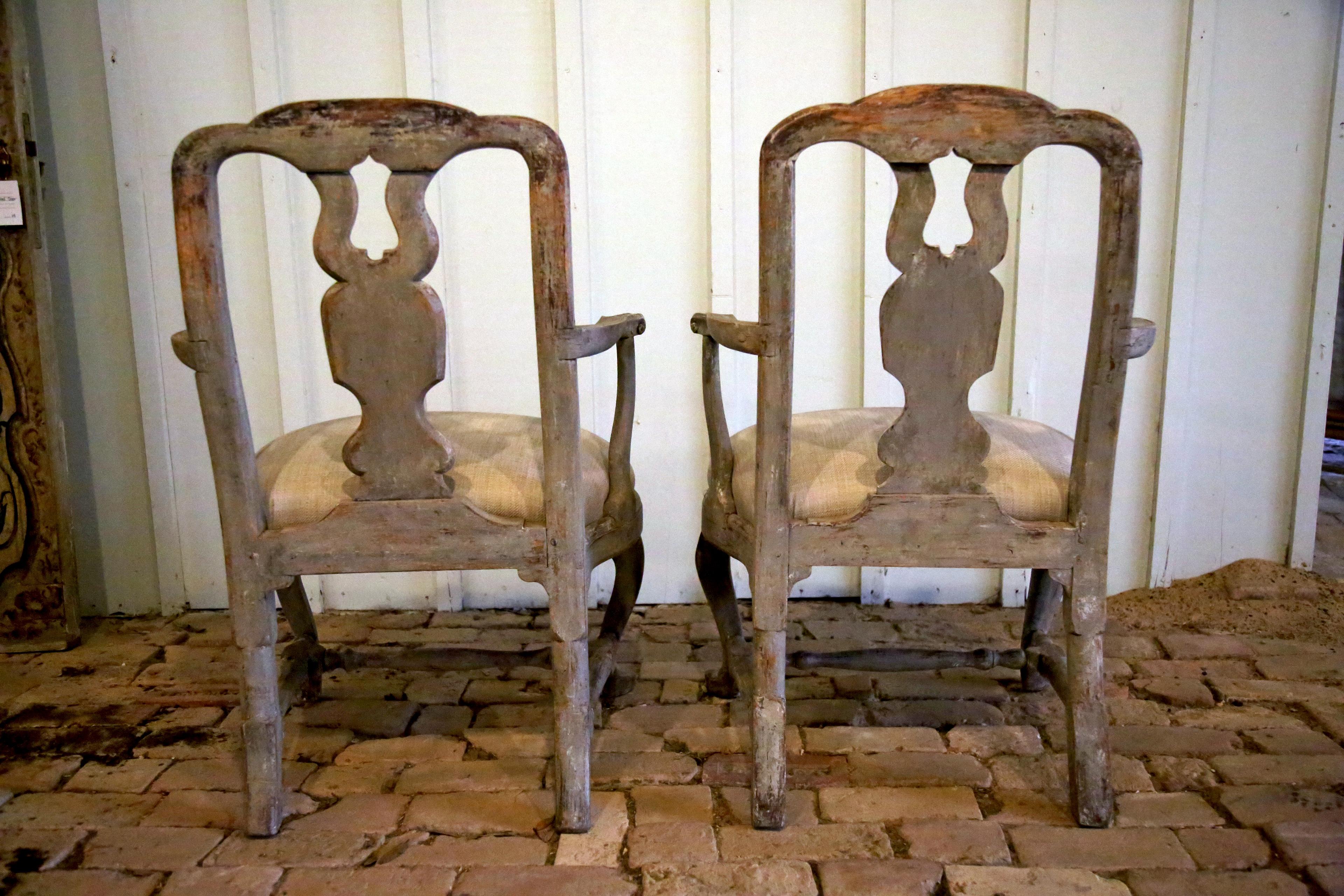 18th Century Swedish Rococo Pair of Armchairs In Good Condition For Sale In San Angelo, TX