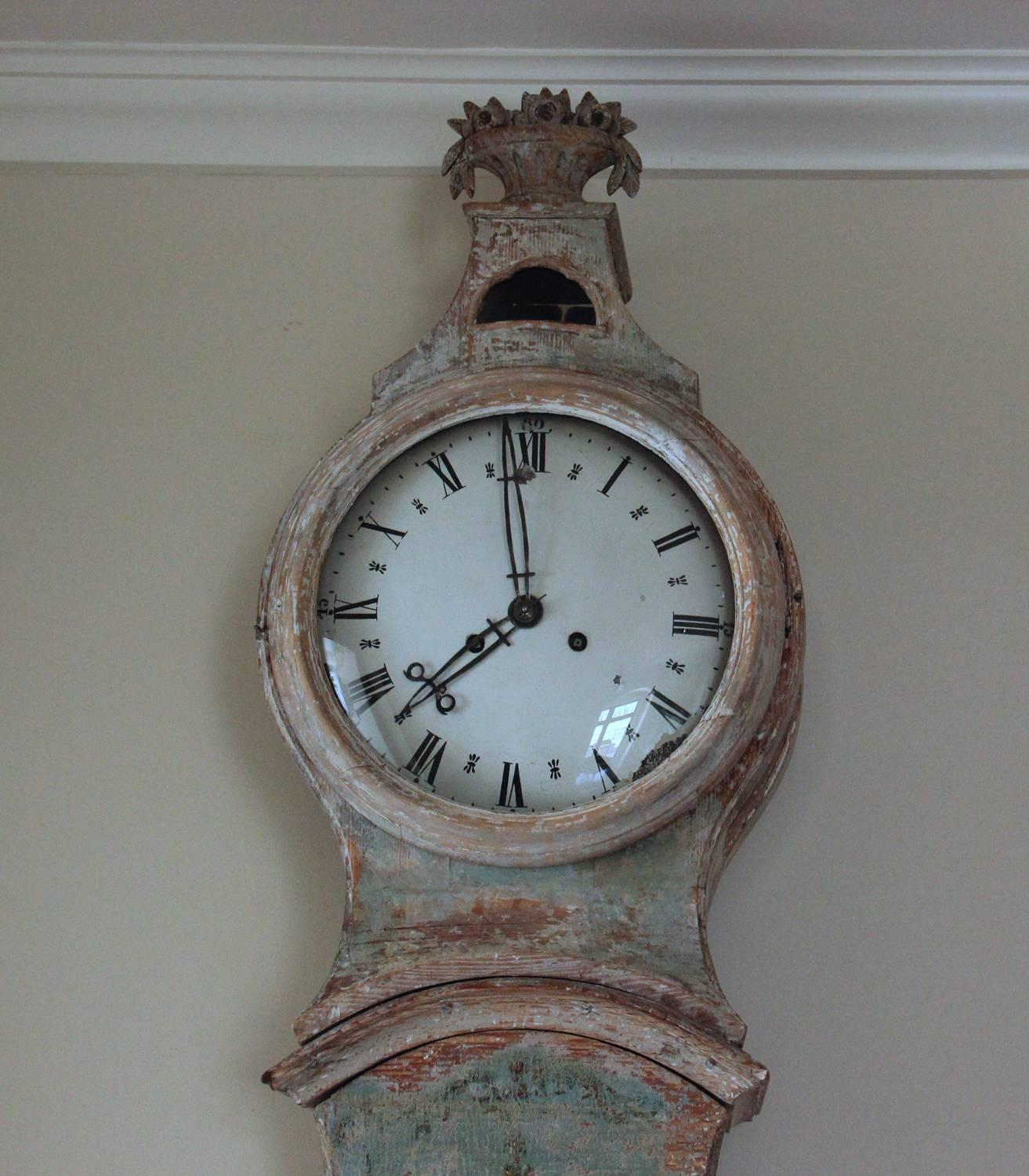 18th Century and Earlier 18th Century Swedish Rococo Period Mora Clock in Original Paint