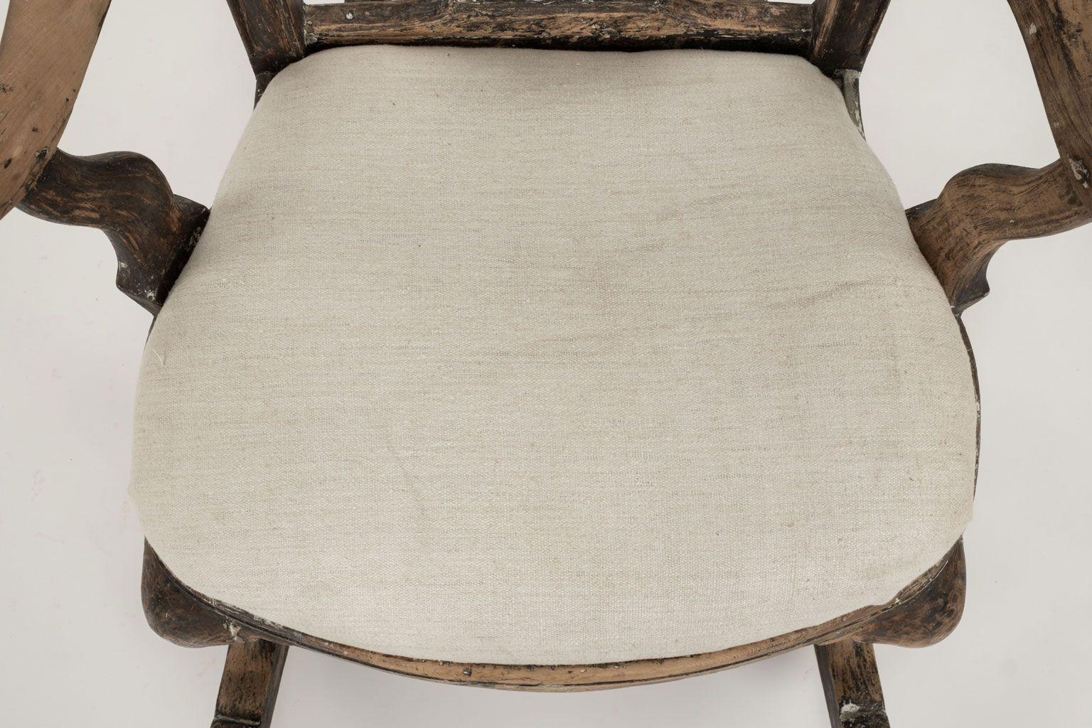 18th Century Swedish Rococo Rocking Chair 1