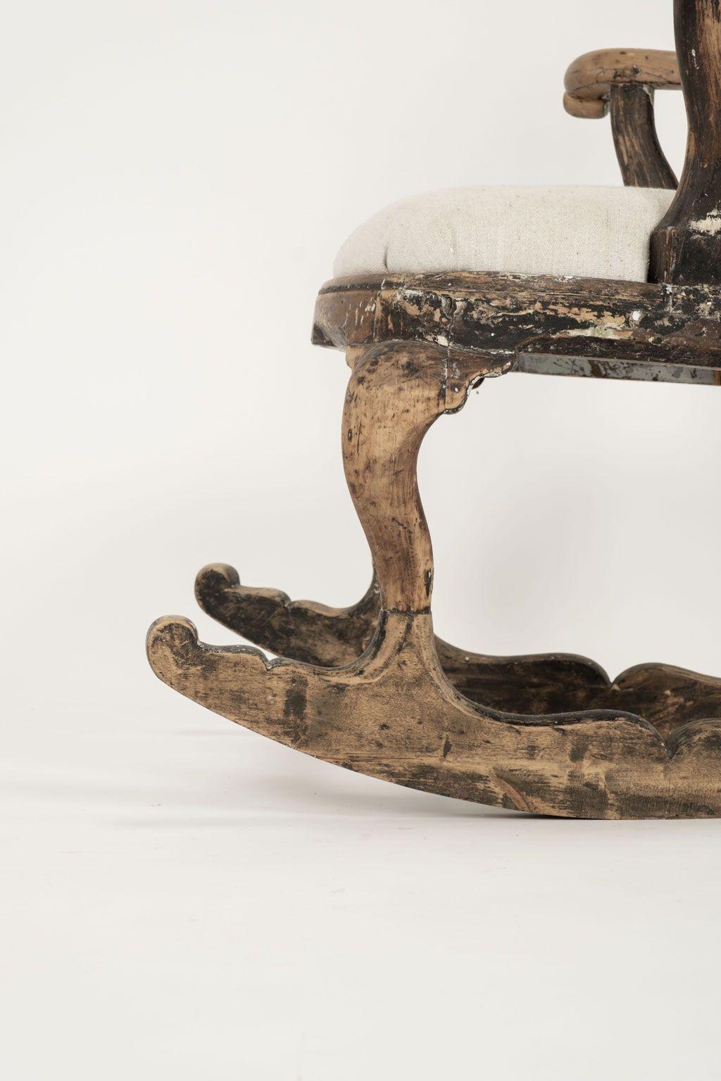Chaise à bascule rococo suédoise du 18ème siècle 1