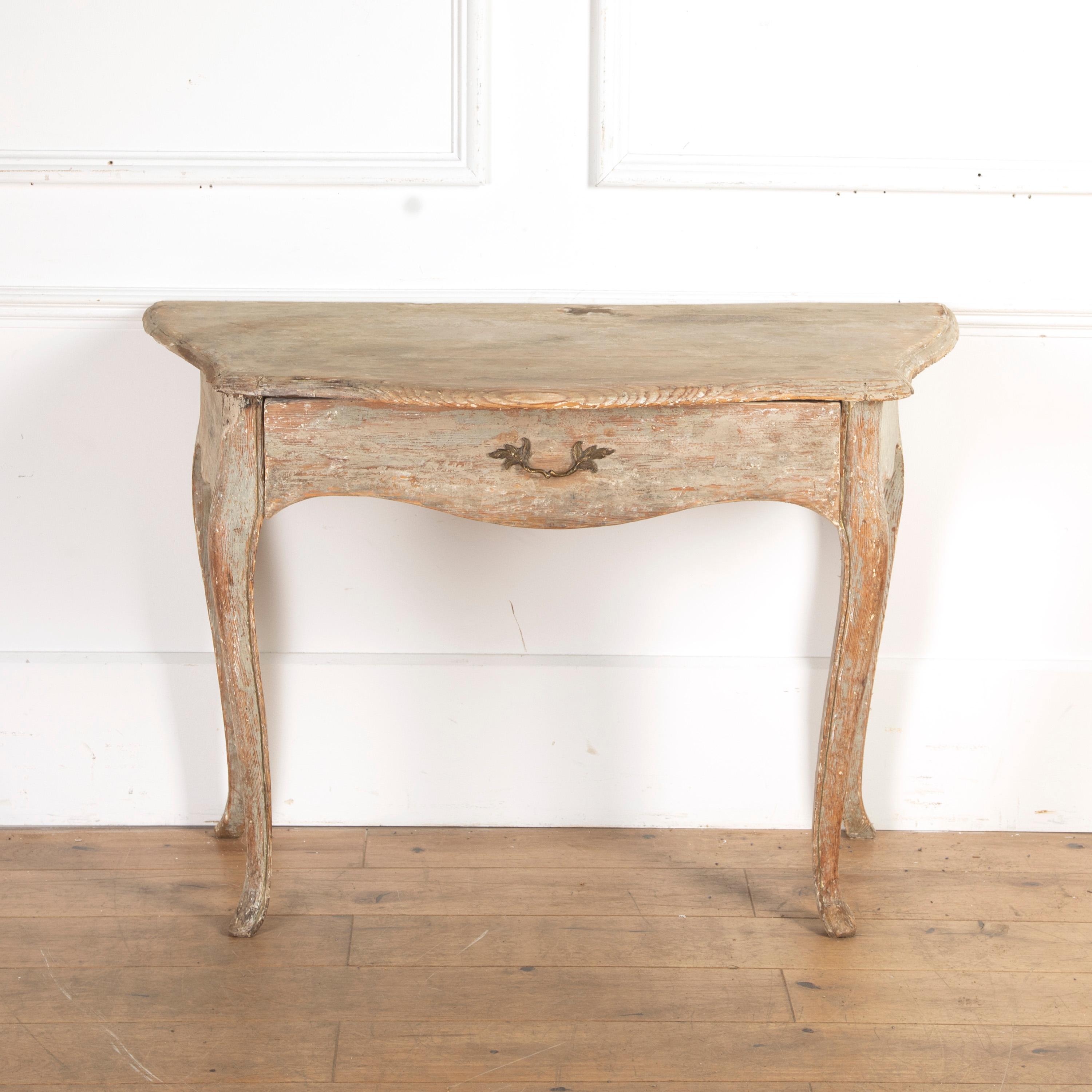 18th Century Swedish Rococo Side Table In Good Condition In Gloucestershire, GB